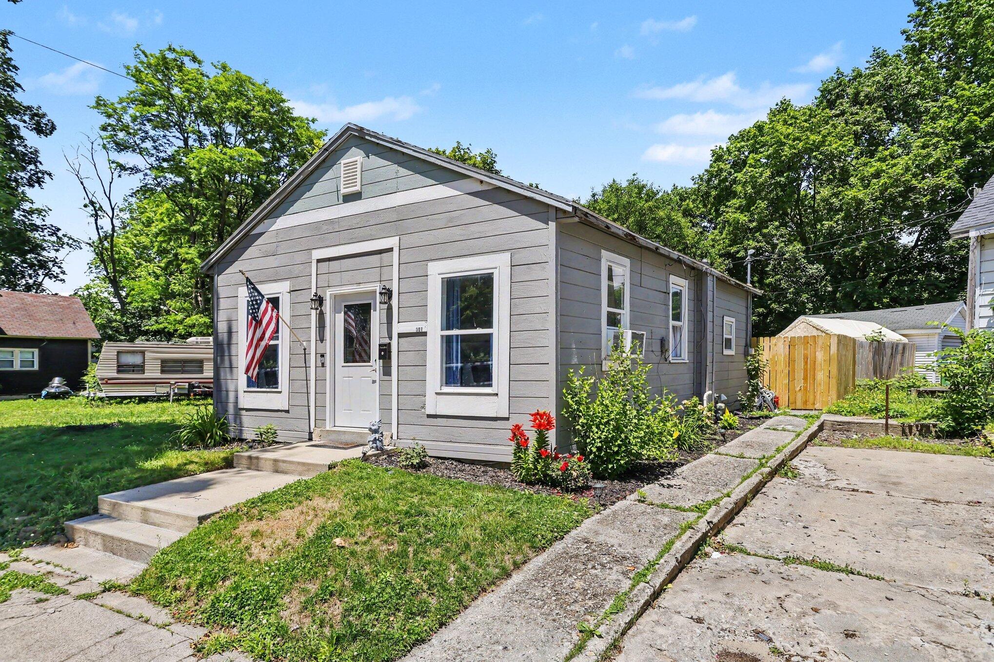 307 E Telegraph Street Dowagiac MI 49047