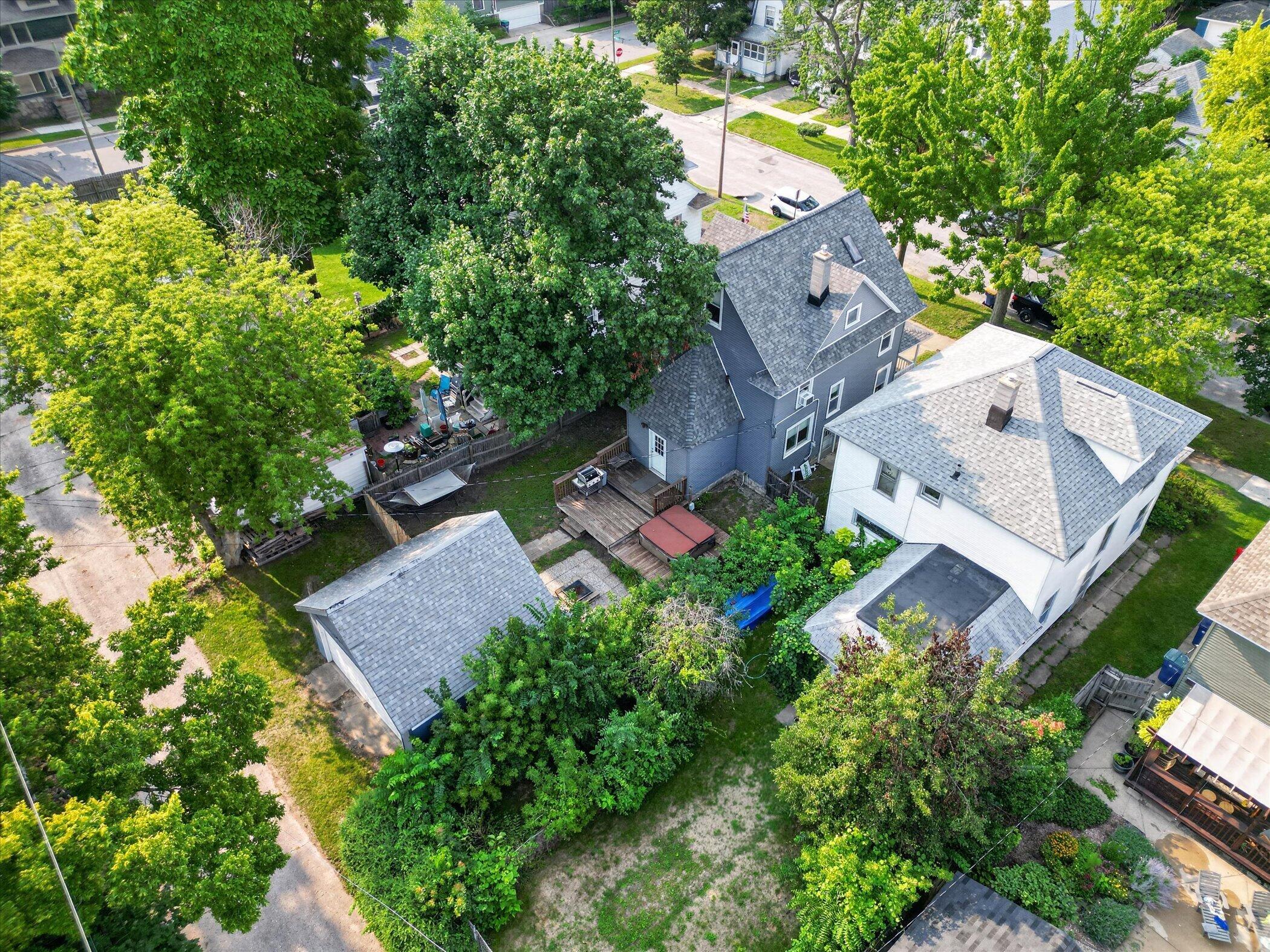 712 Innes Street NE Grand Rapids MI 49503