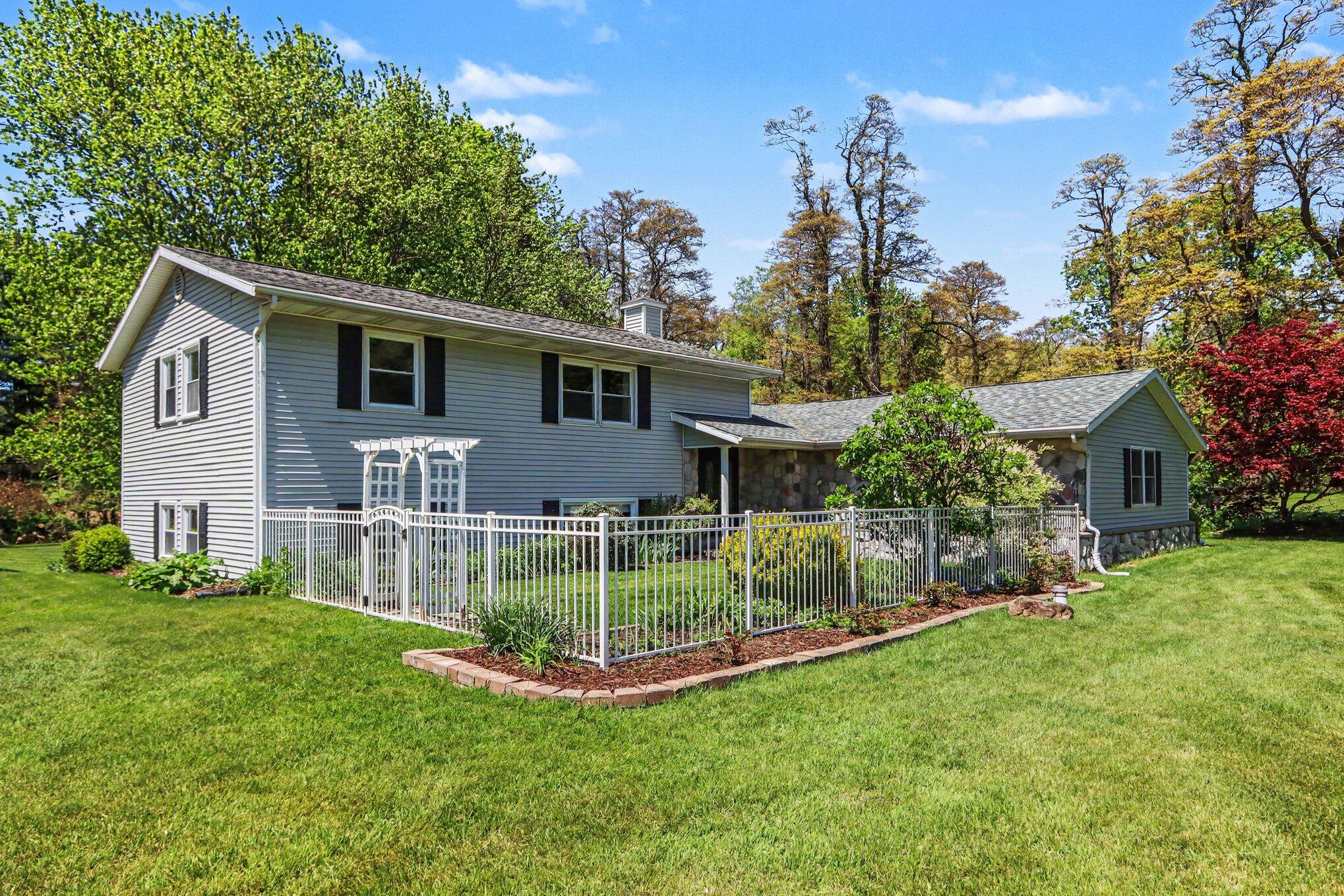6985 N 12th Street Kalamazoo MI 49009