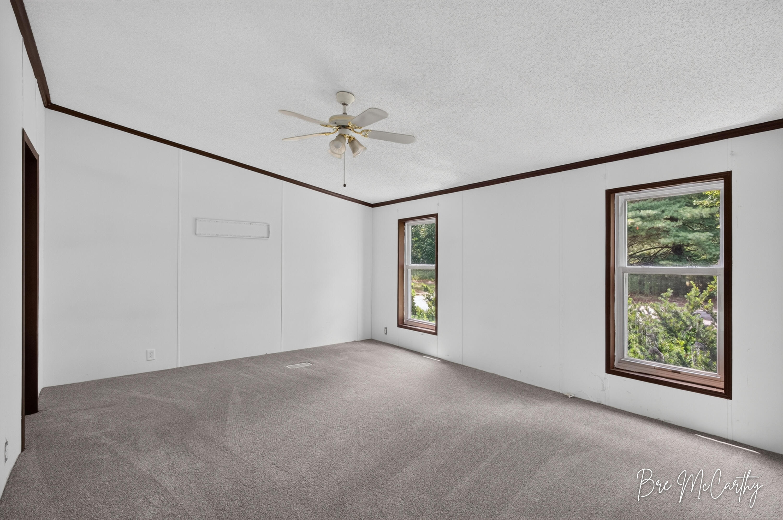 1634 S Chatterson Road Muskegon MI 49442
