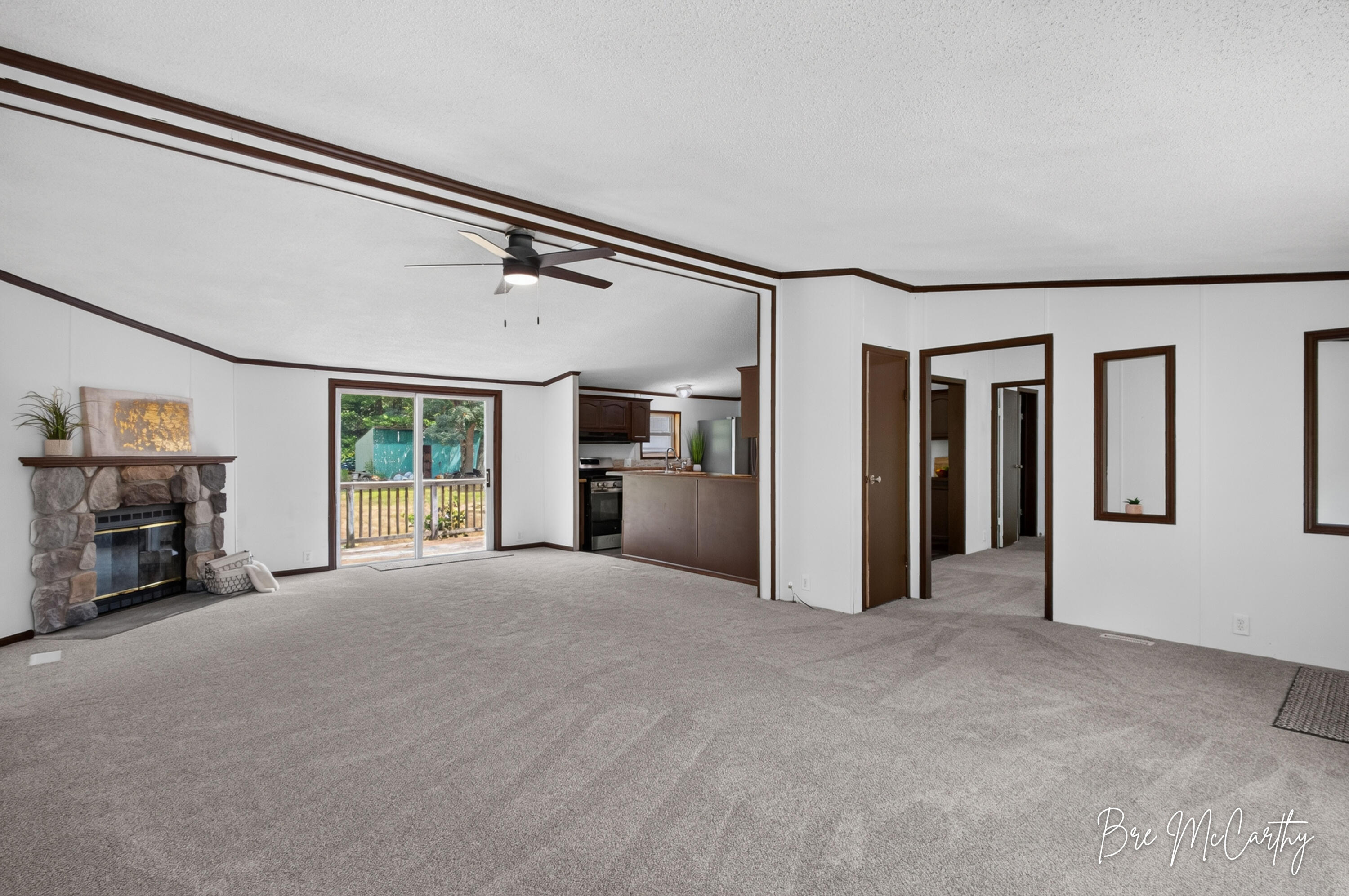 1634 S Chatterson Road Muskegon MI 49442