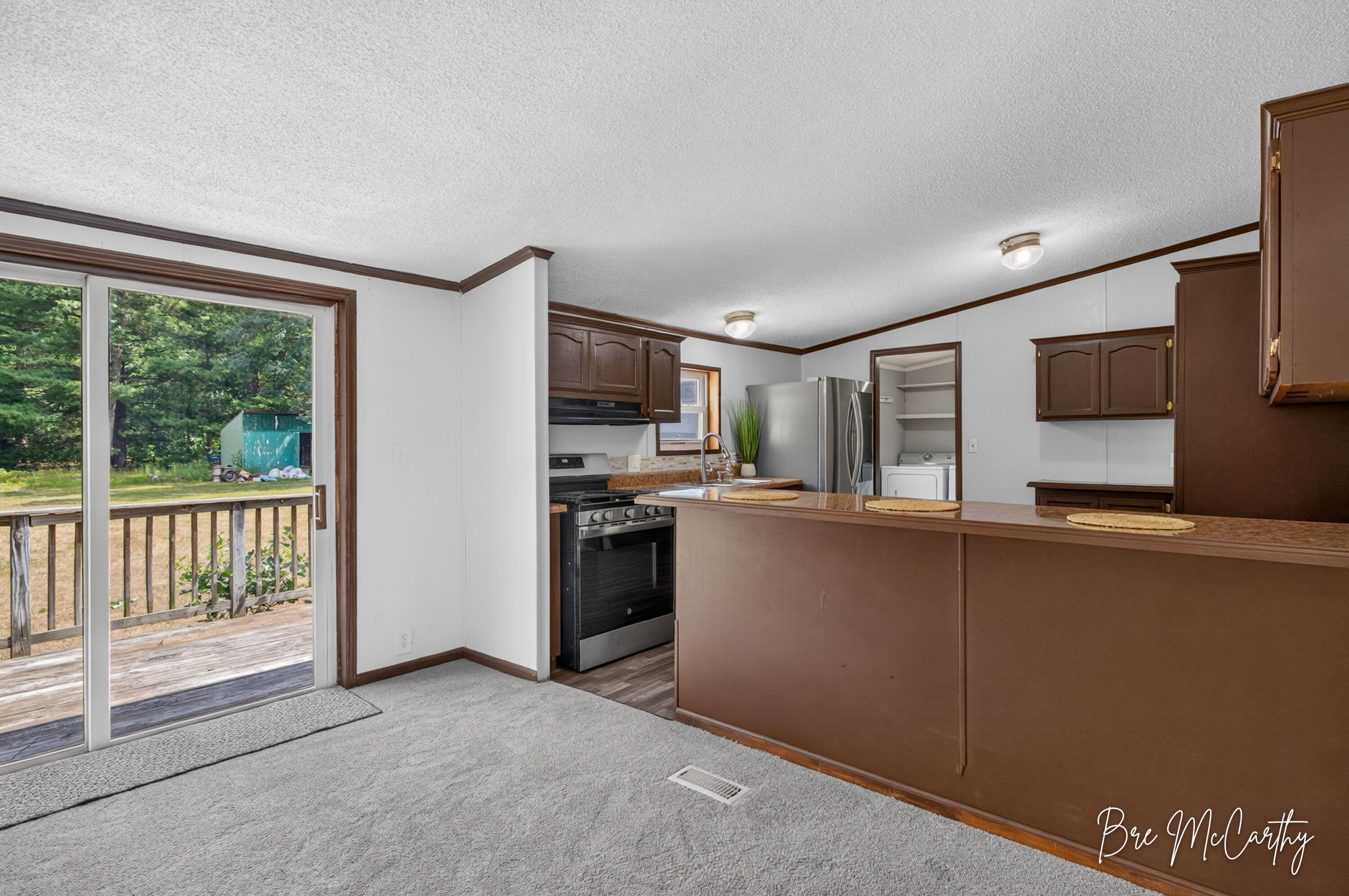 1634 S Chatterson Road Muskegon MI 49442
