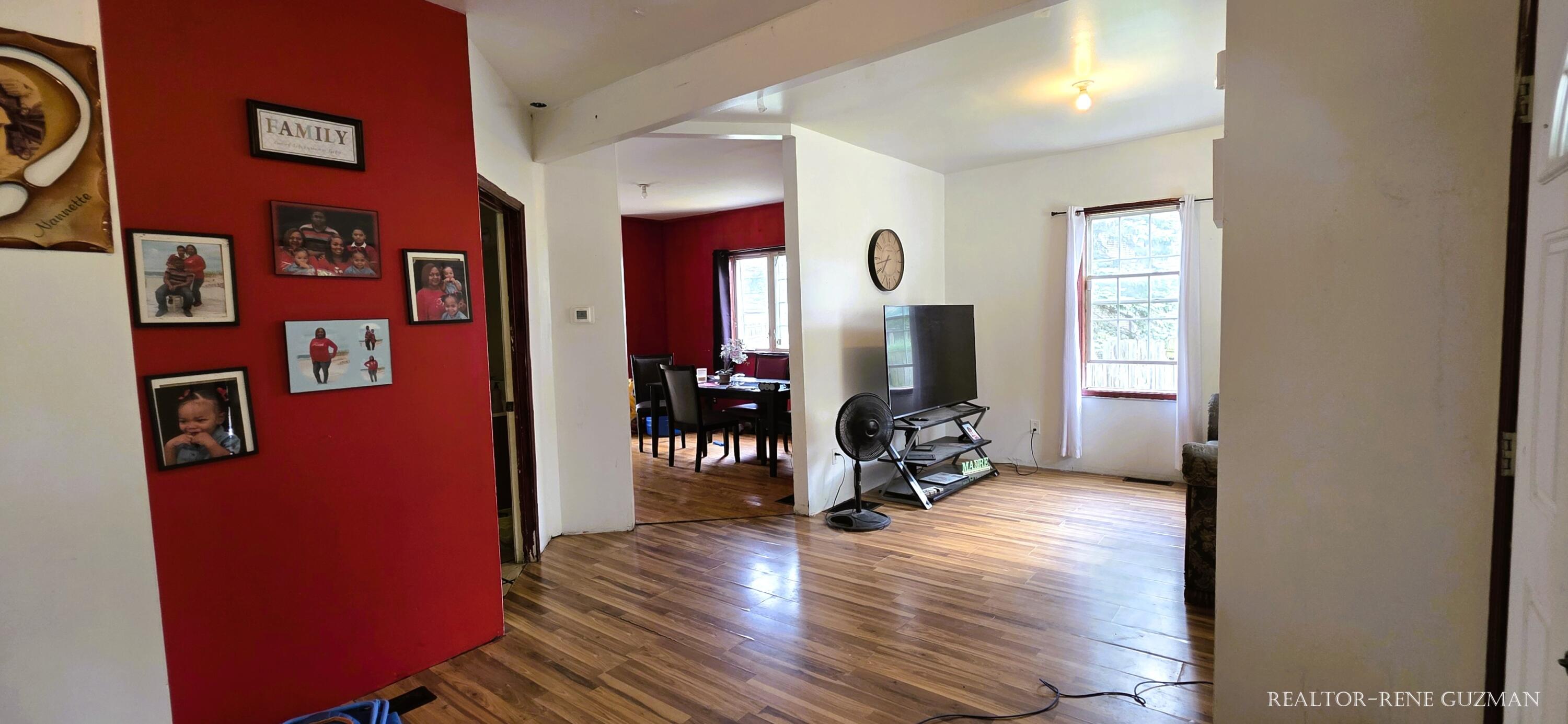 1330 Lafayette Avenue SE Grand Rapids MI 49507