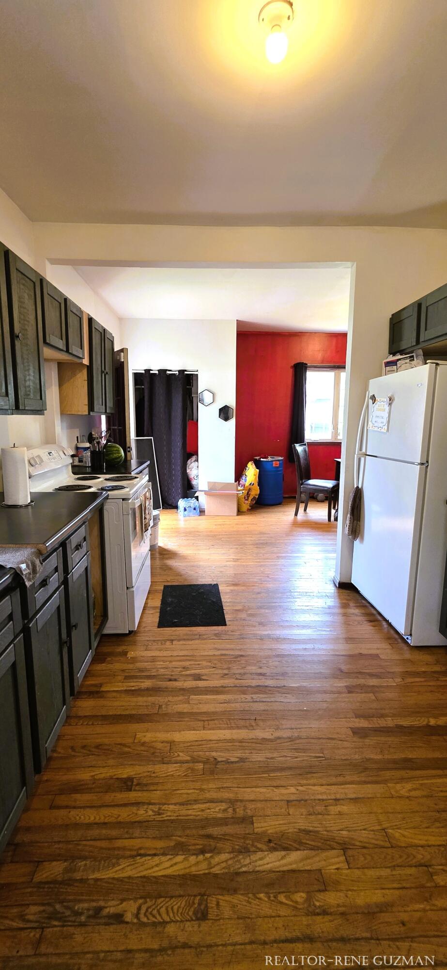1330 Lafayette Avenue SE Grand Rapids MI 49507