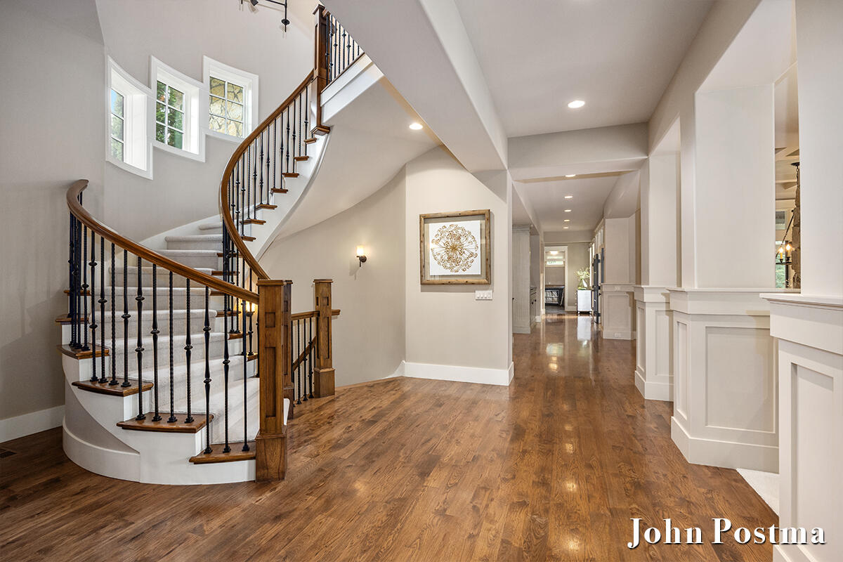 5914 Whitworth Court SE Grand Rapids MI 49546