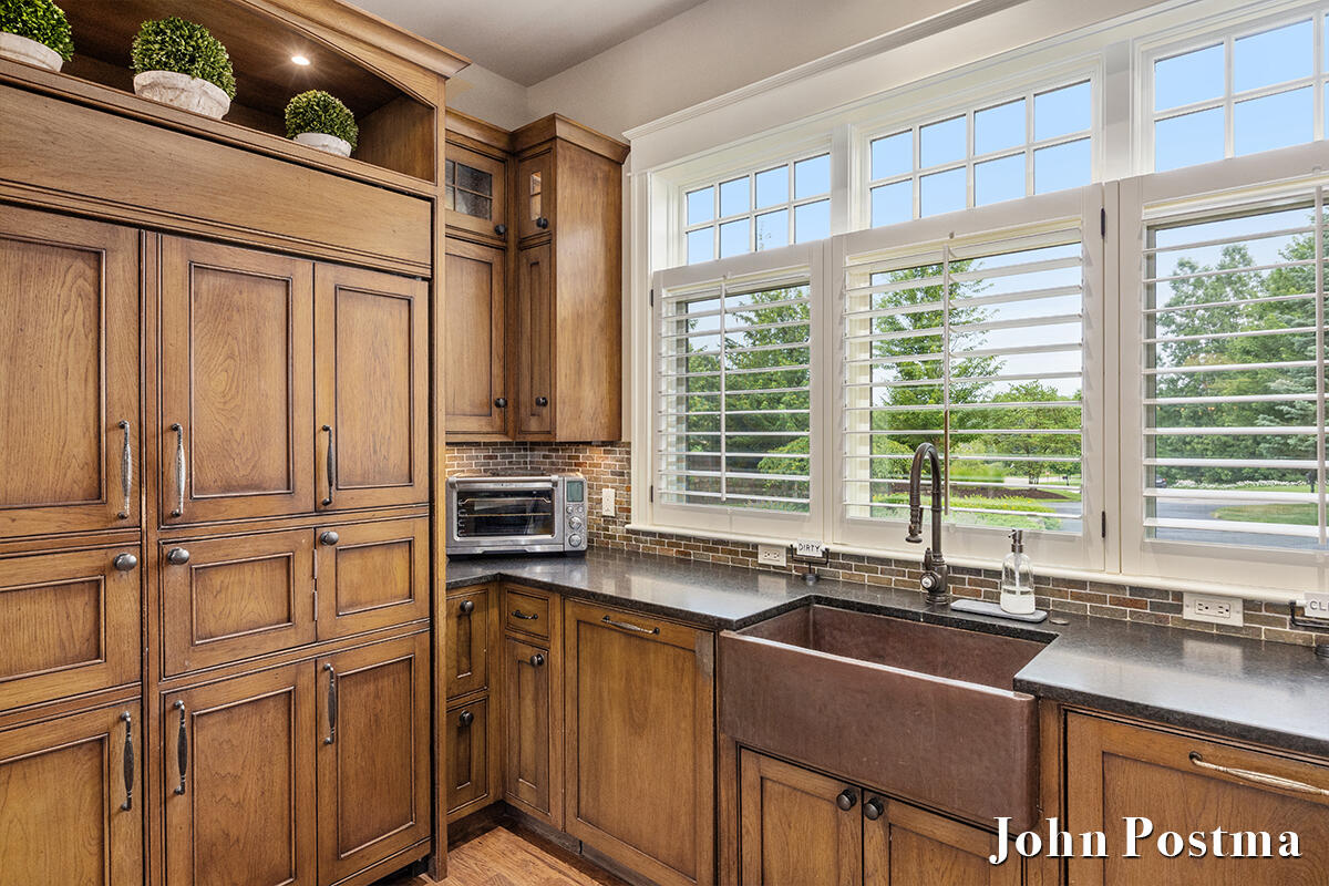 5914 Whitworth Court SE Grand Rapids MI 49546