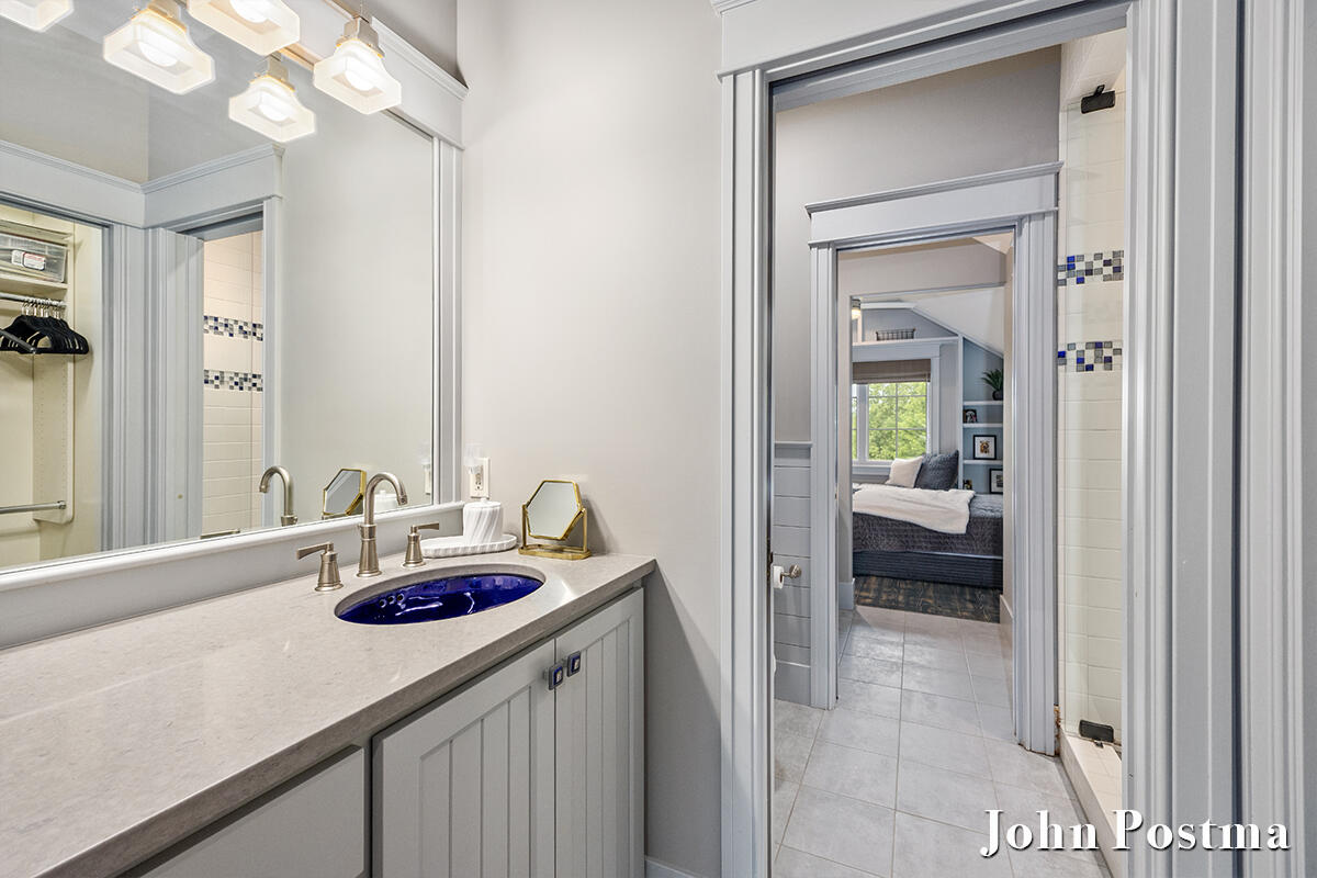 5914 Whitworth Court SE Grand Rapids MI 49546