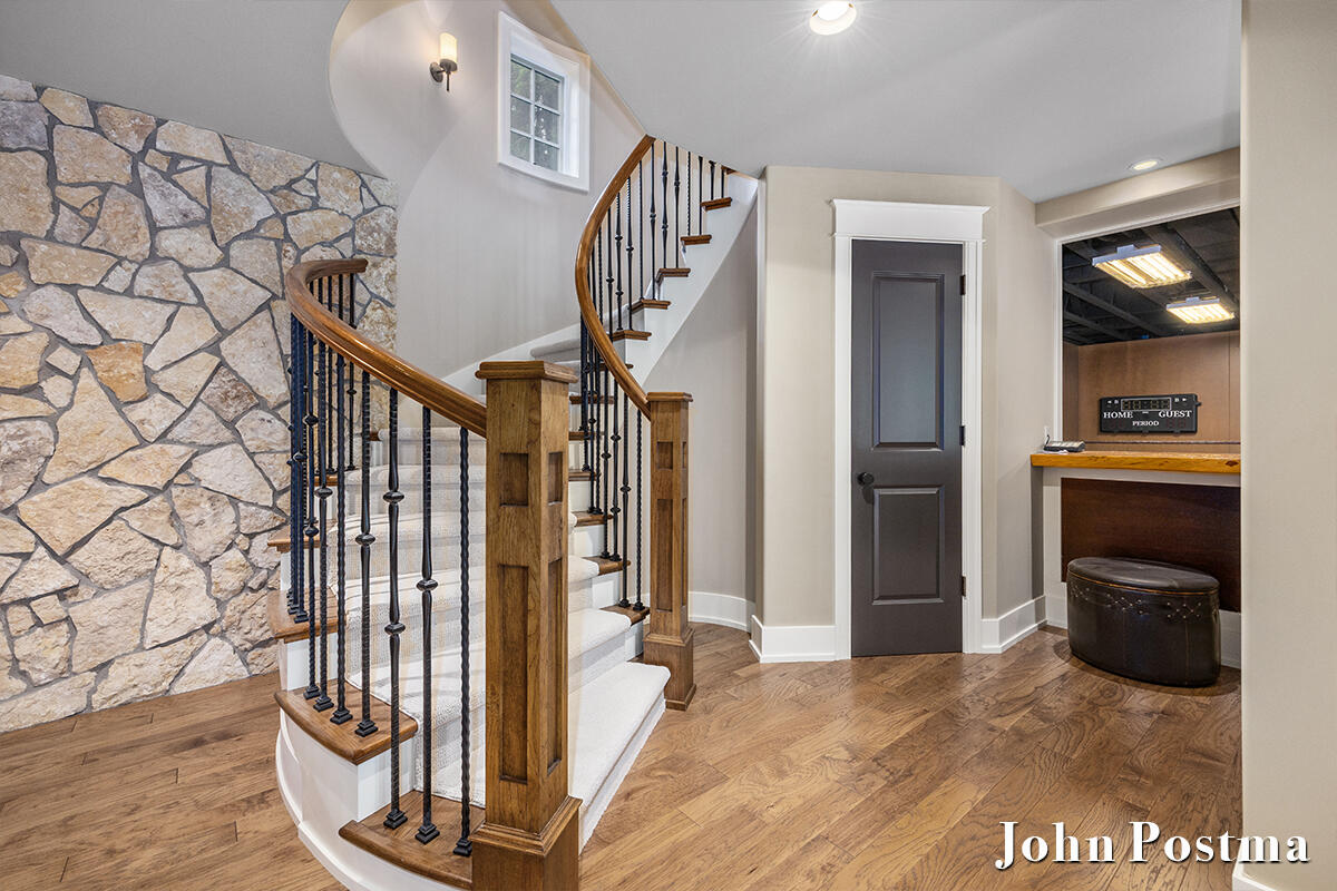 5914 Whitworth Court SE Grand Rapids MI 49546