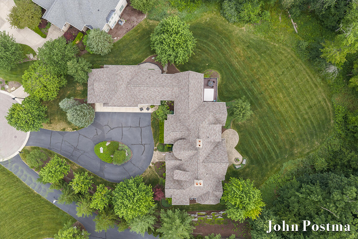 5914 Whitworth Court SE Grand Rapids MI 49546