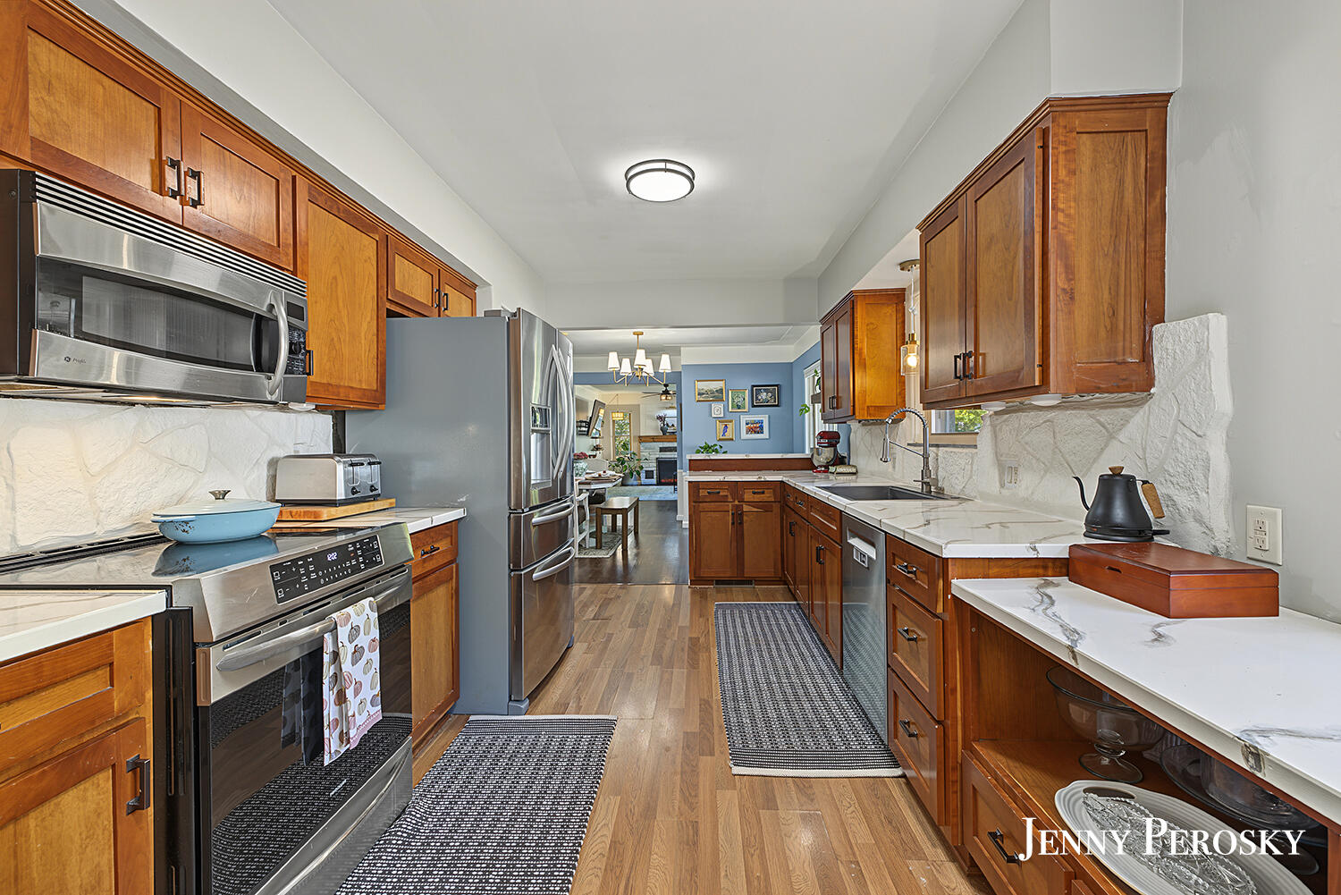 2022 Hall Street SE East Grand Rapids MI 49506