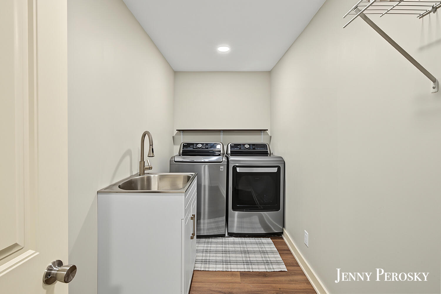 2022 Hall Street SE East Grand Rapids MI 49506