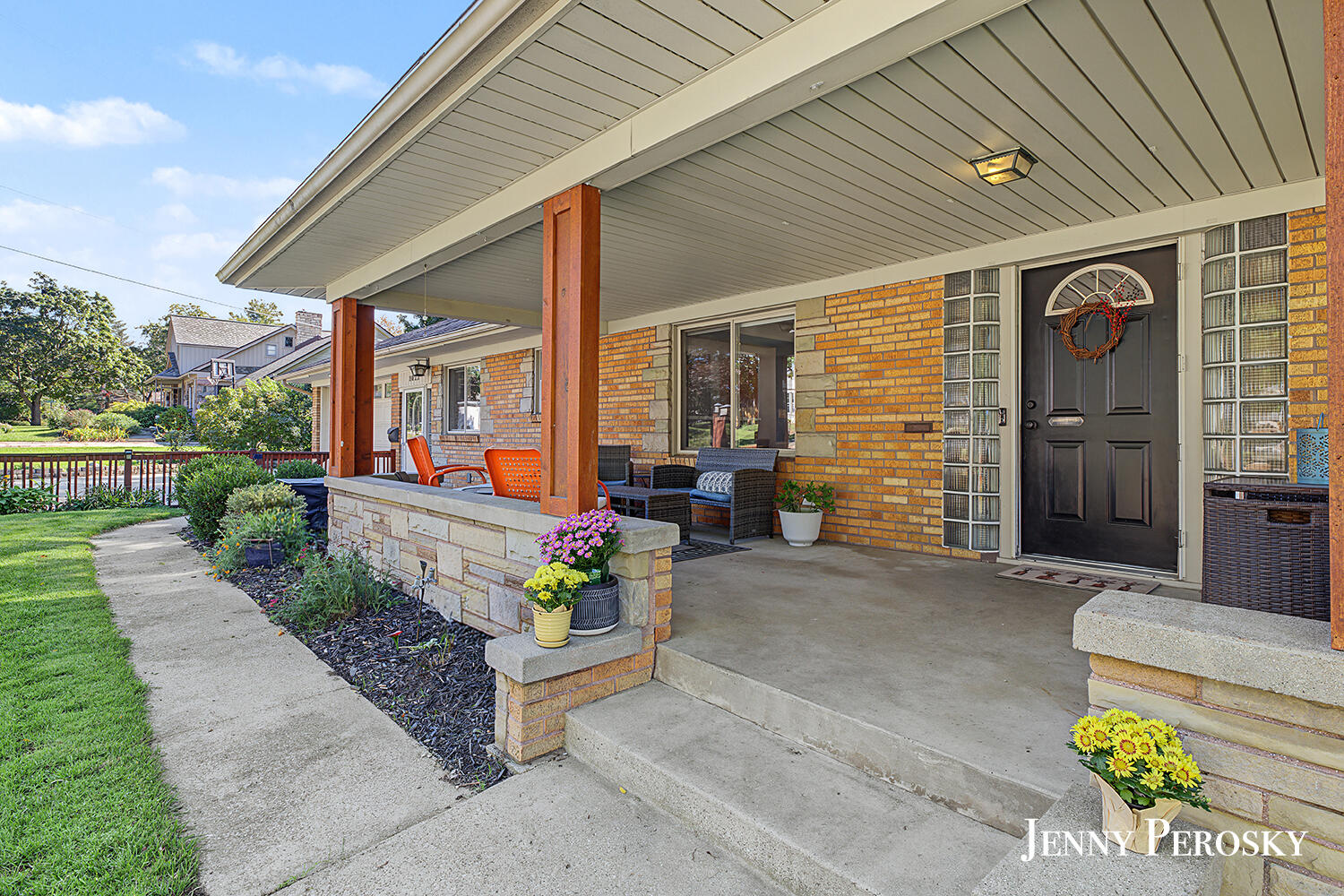 2022 Hall Street SE East Grand Rapids MI 49506