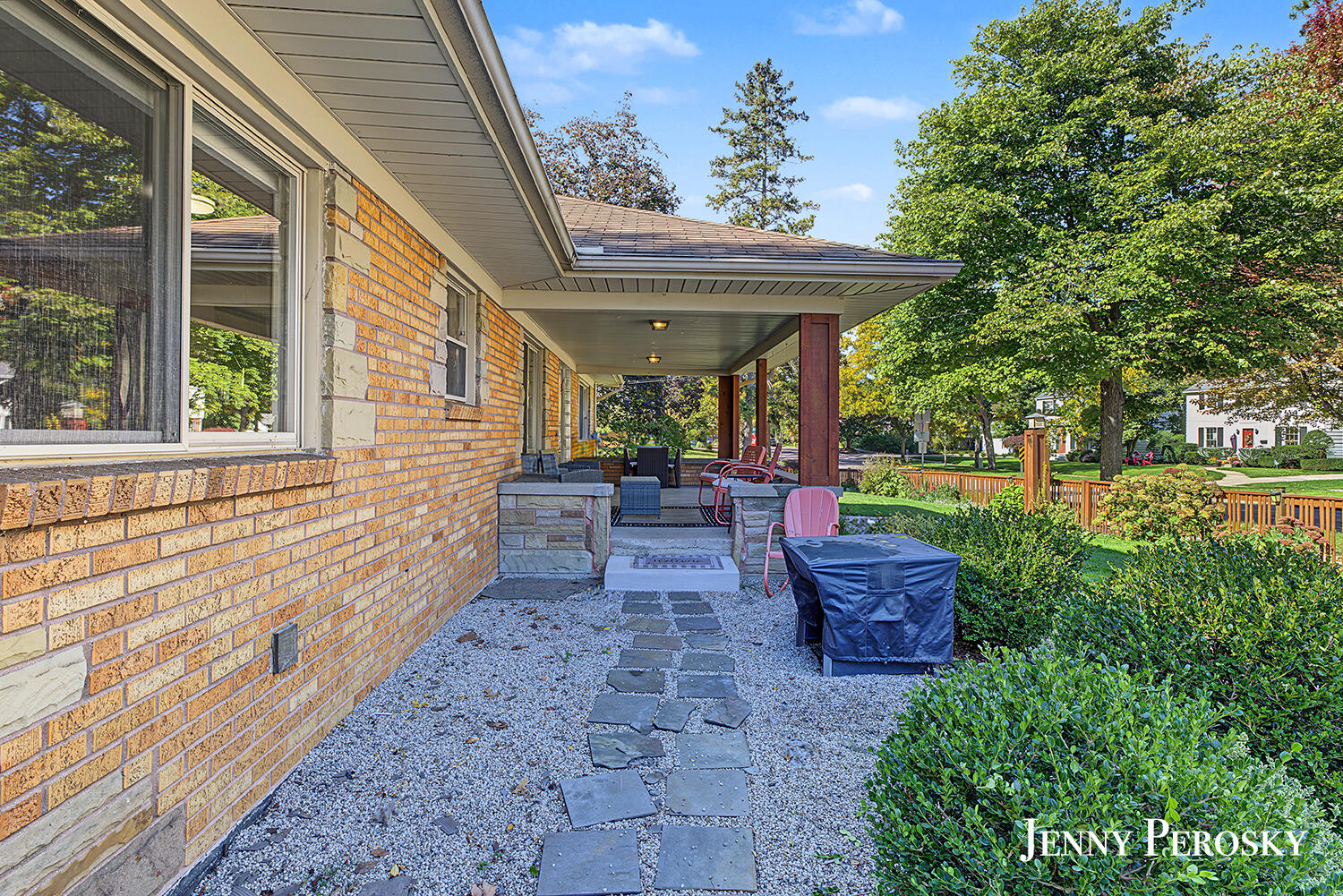 2022 Hall Street SE East Grand Rapids MI 49506