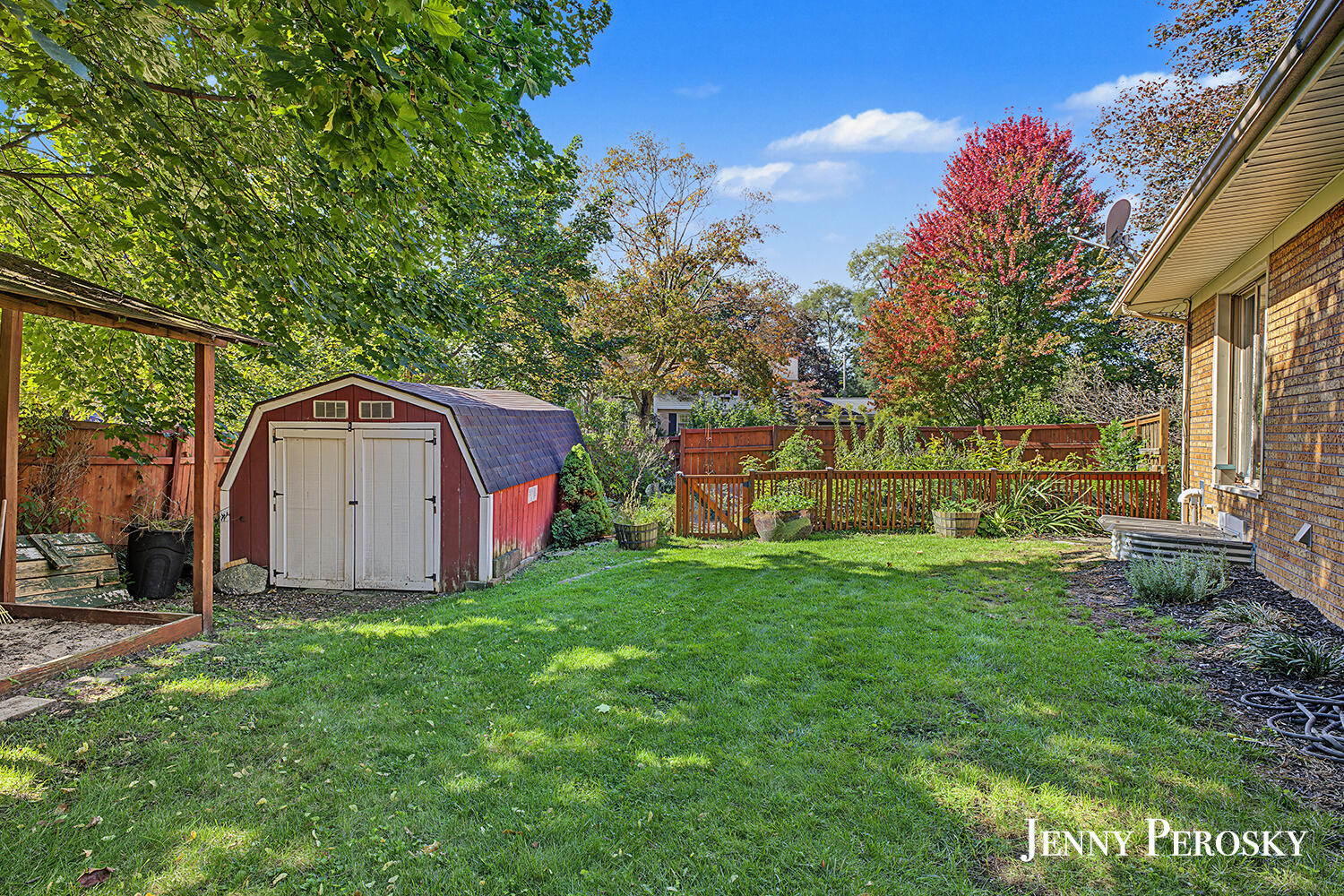 2022 Hall Street SE East Grand Rapids MI 49506