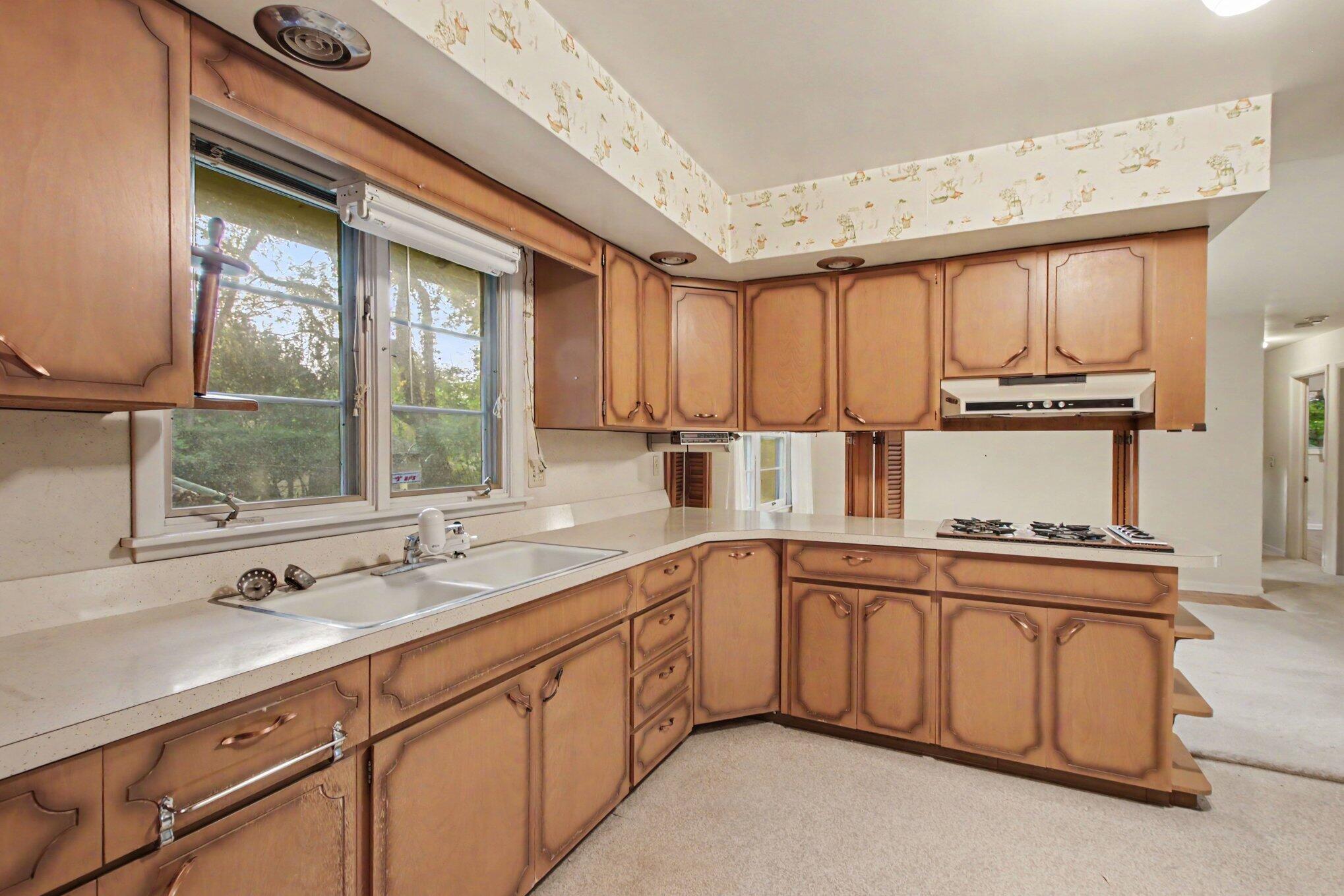 560 Lodge Lane Kalamazoo MI 49009