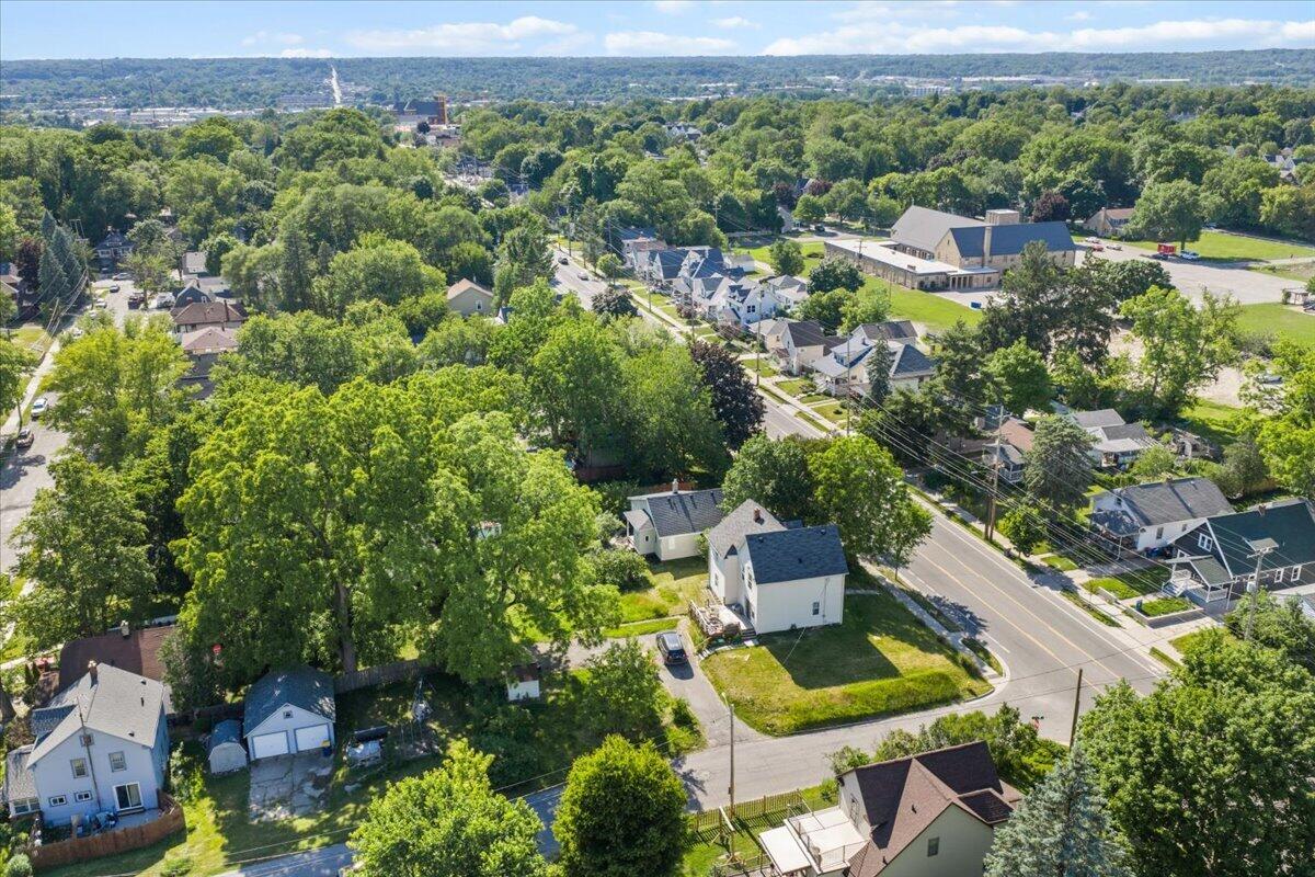 710 Leonard Street NE Grand Rapids MI 49503