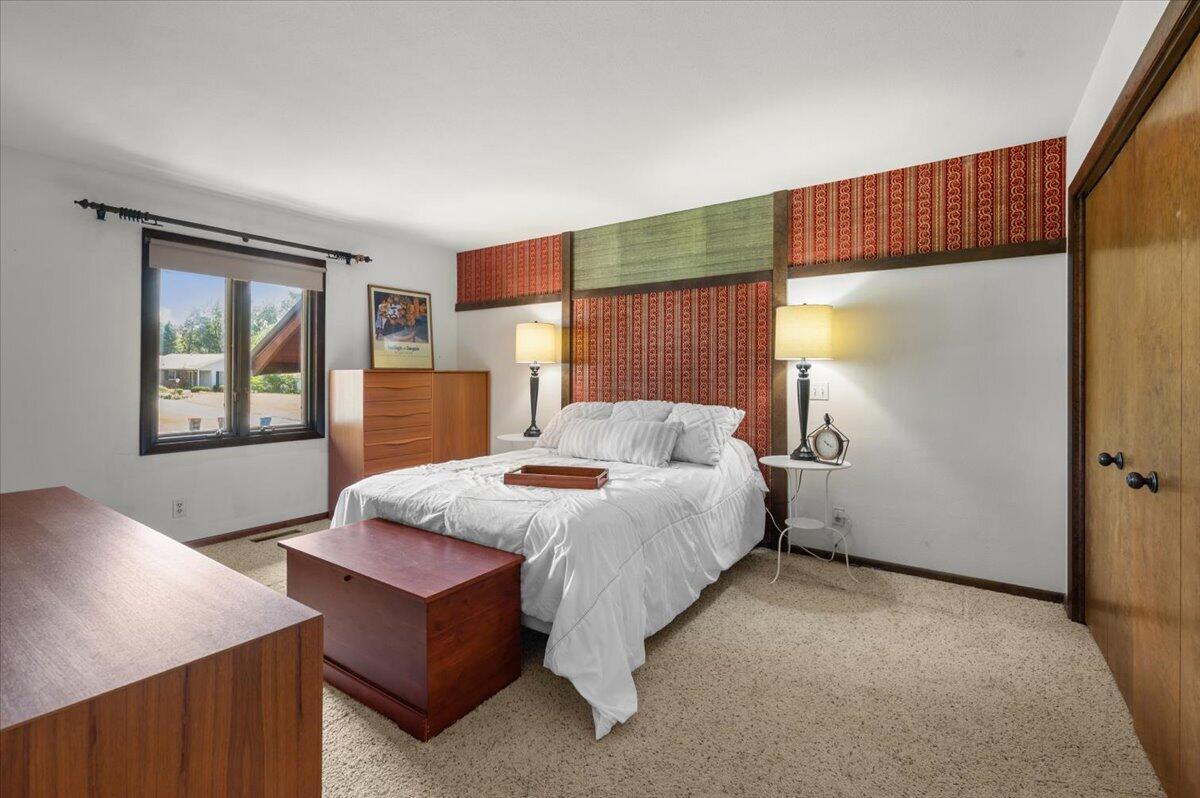 3365 Wildridge Drive NE Grand Rapids MI 49525