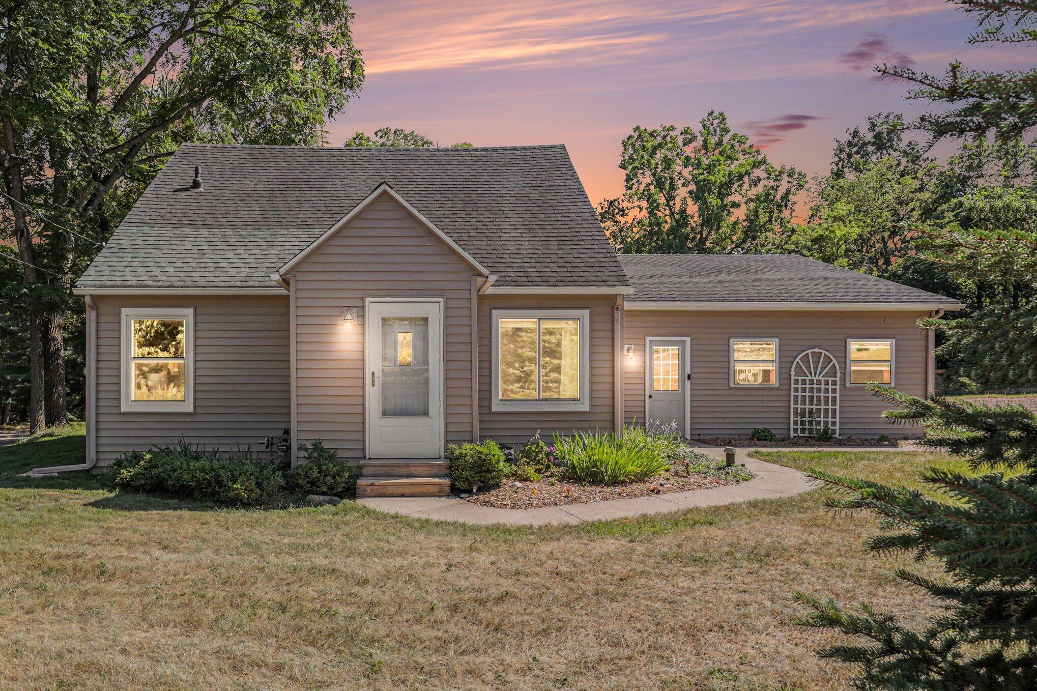 4094 Knapp Court NE Grand Rapids MI 49525