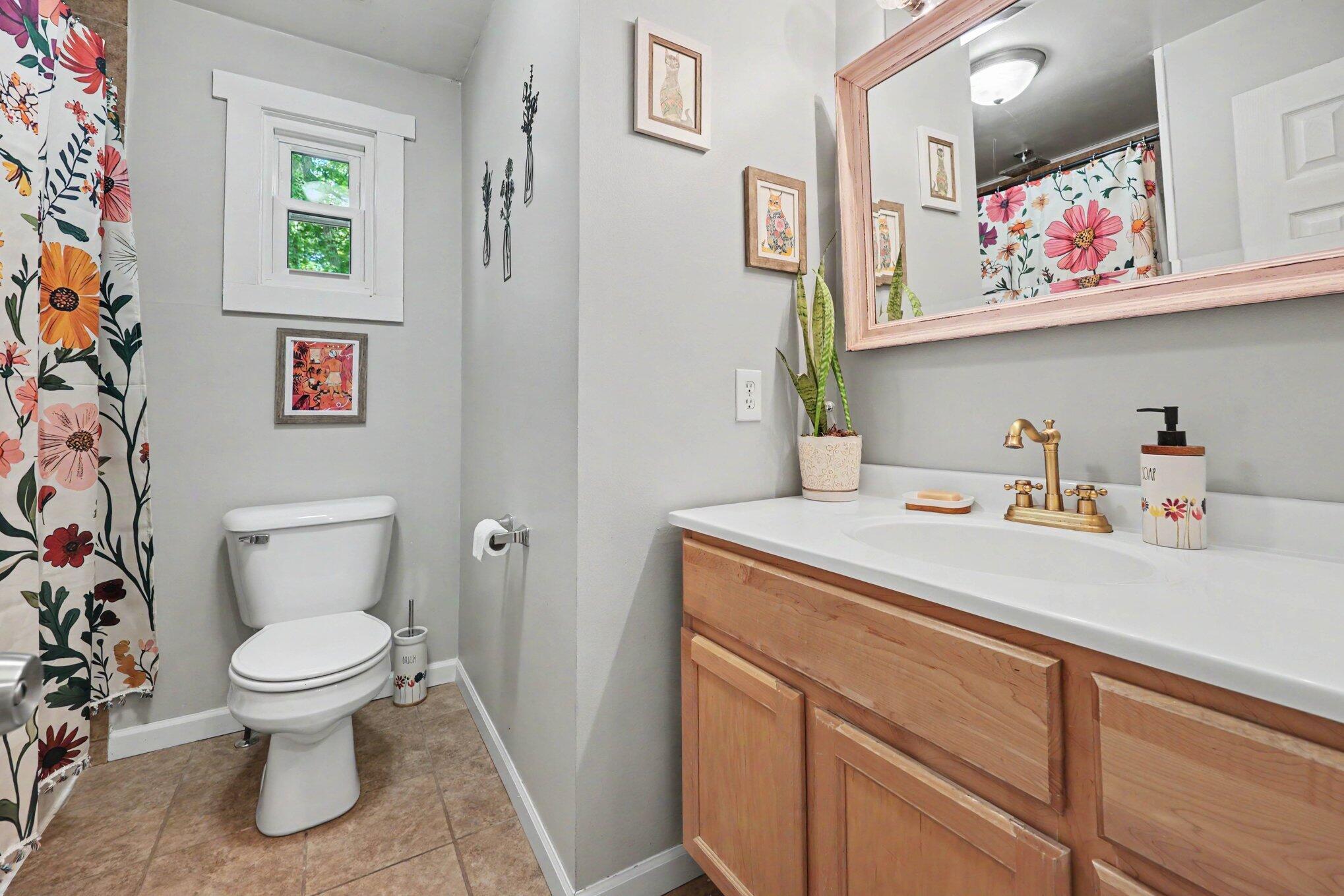 4094 Knapp Court NE Grand Rapids MI 49525