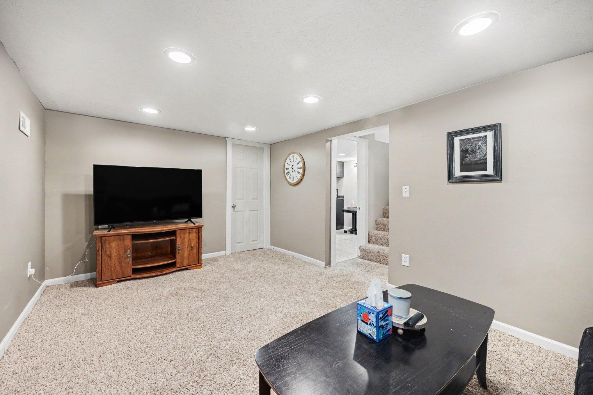 4094 Knapp Court NE Grand Rapids MI 49525