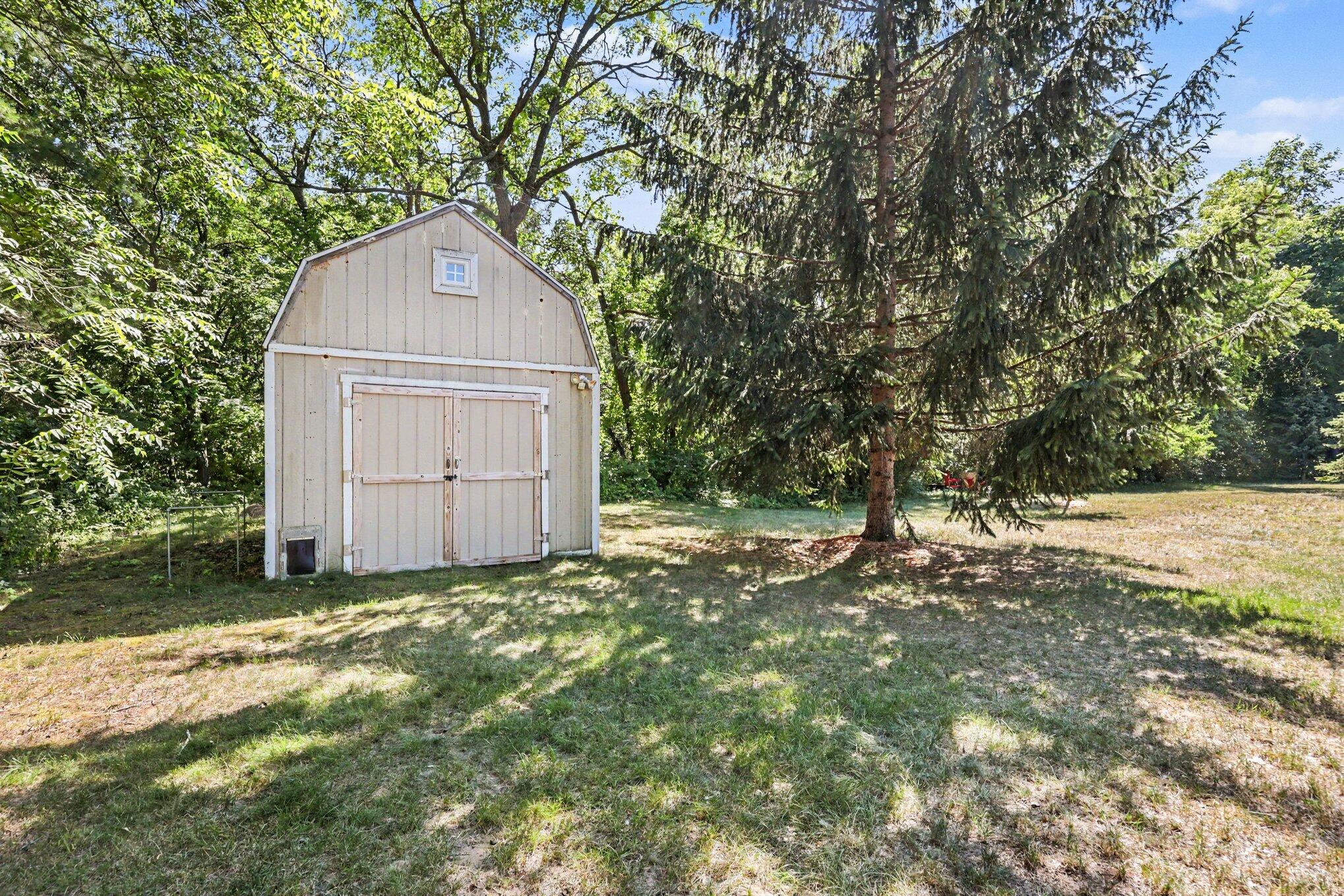 4094 Knapp Court NE Grand Rapids MI 49525