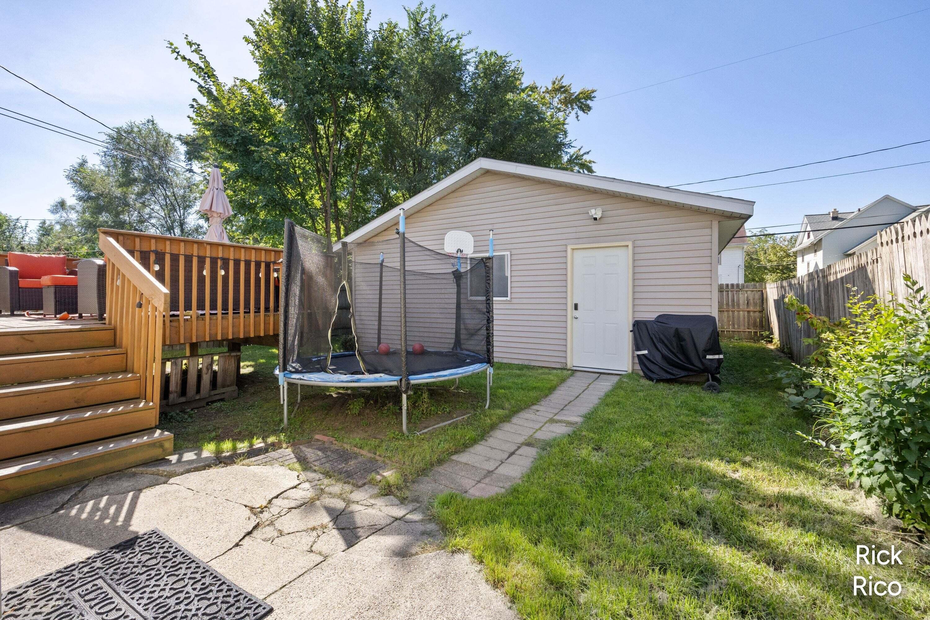 1235 Prospect Avenue SE Grand Rapids MI 49507