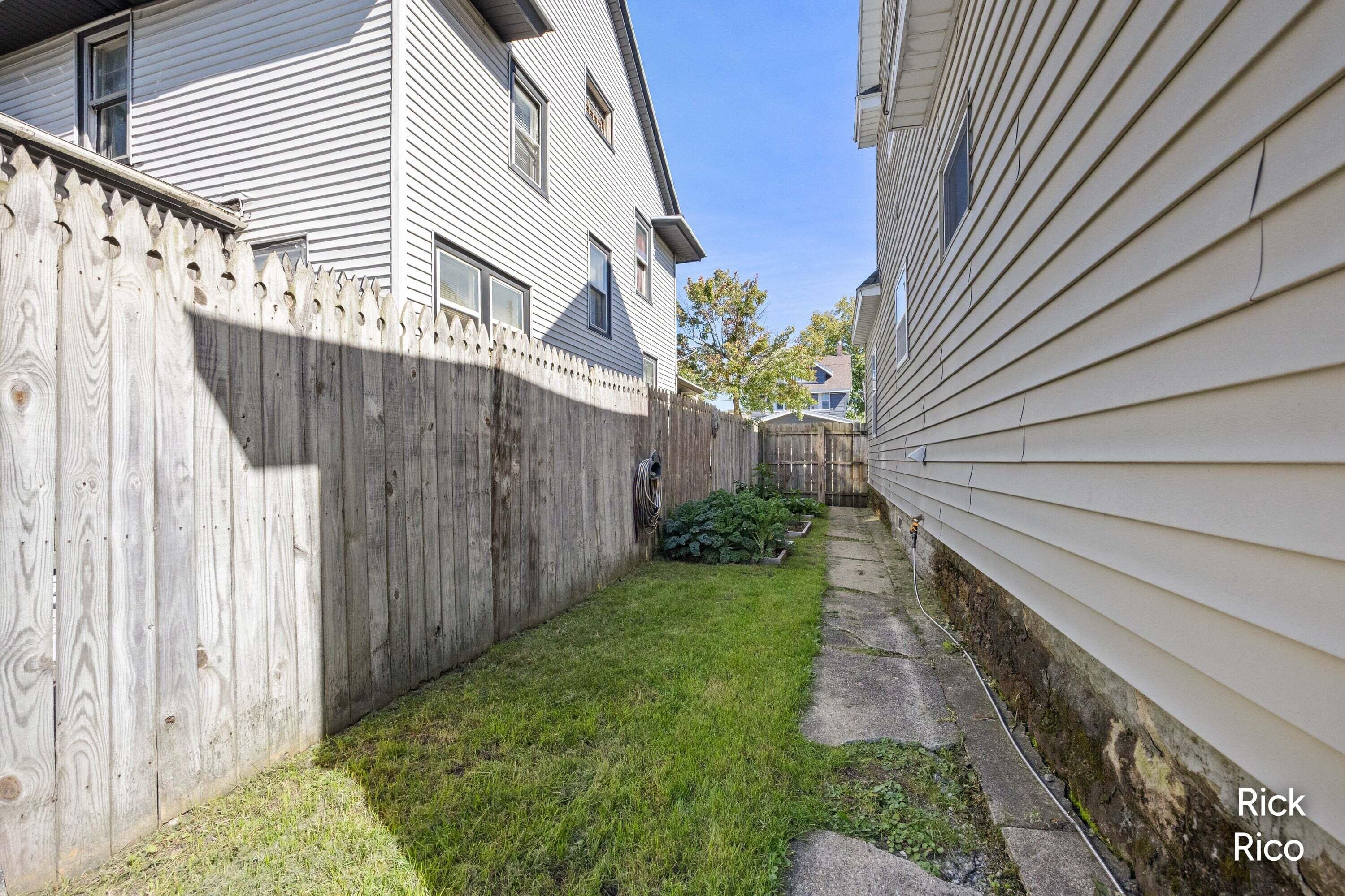 1235 Prospect Avenue SE Grand Rapids MI 49507