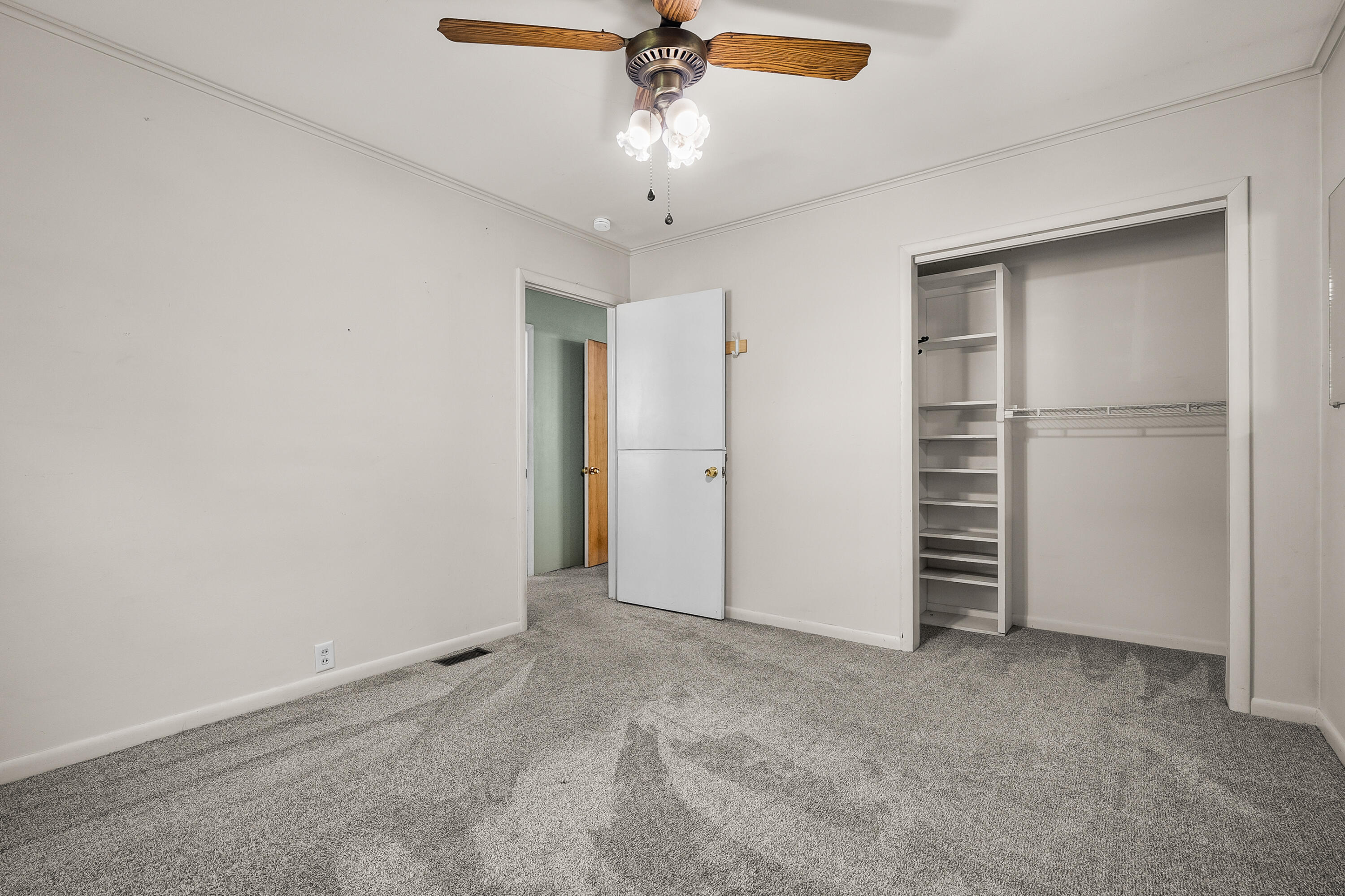 2871 S 6th Street Kalamazoo MI 49009