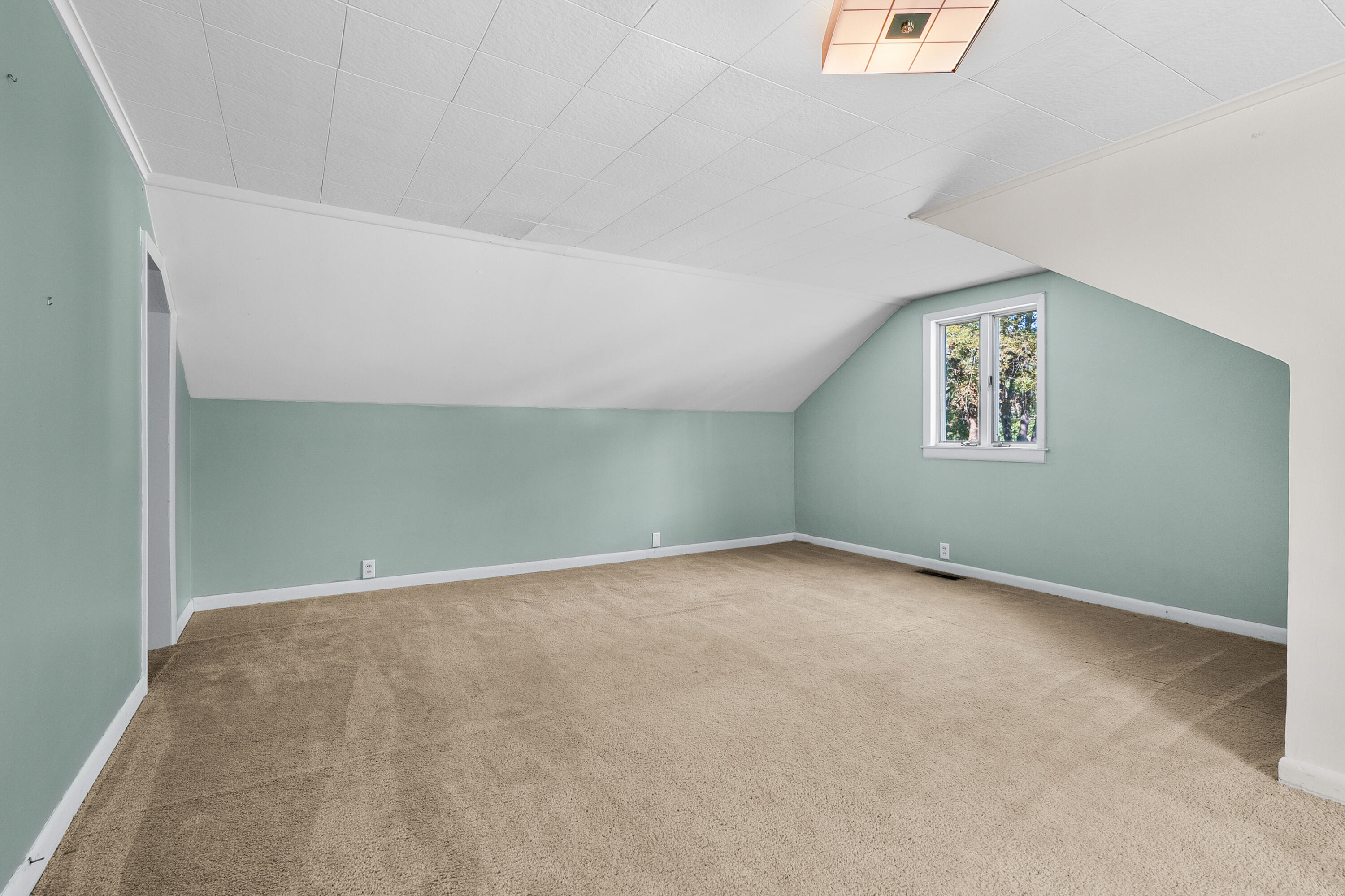 2871 S 6th Street Kalamazoo MI 49009