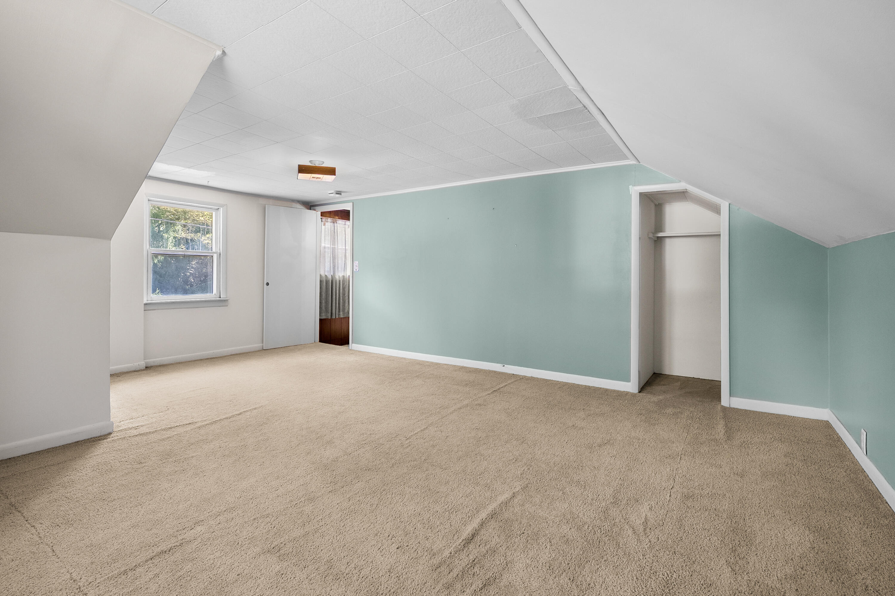 2871 S 6th Street Kalamazoo MI 49009