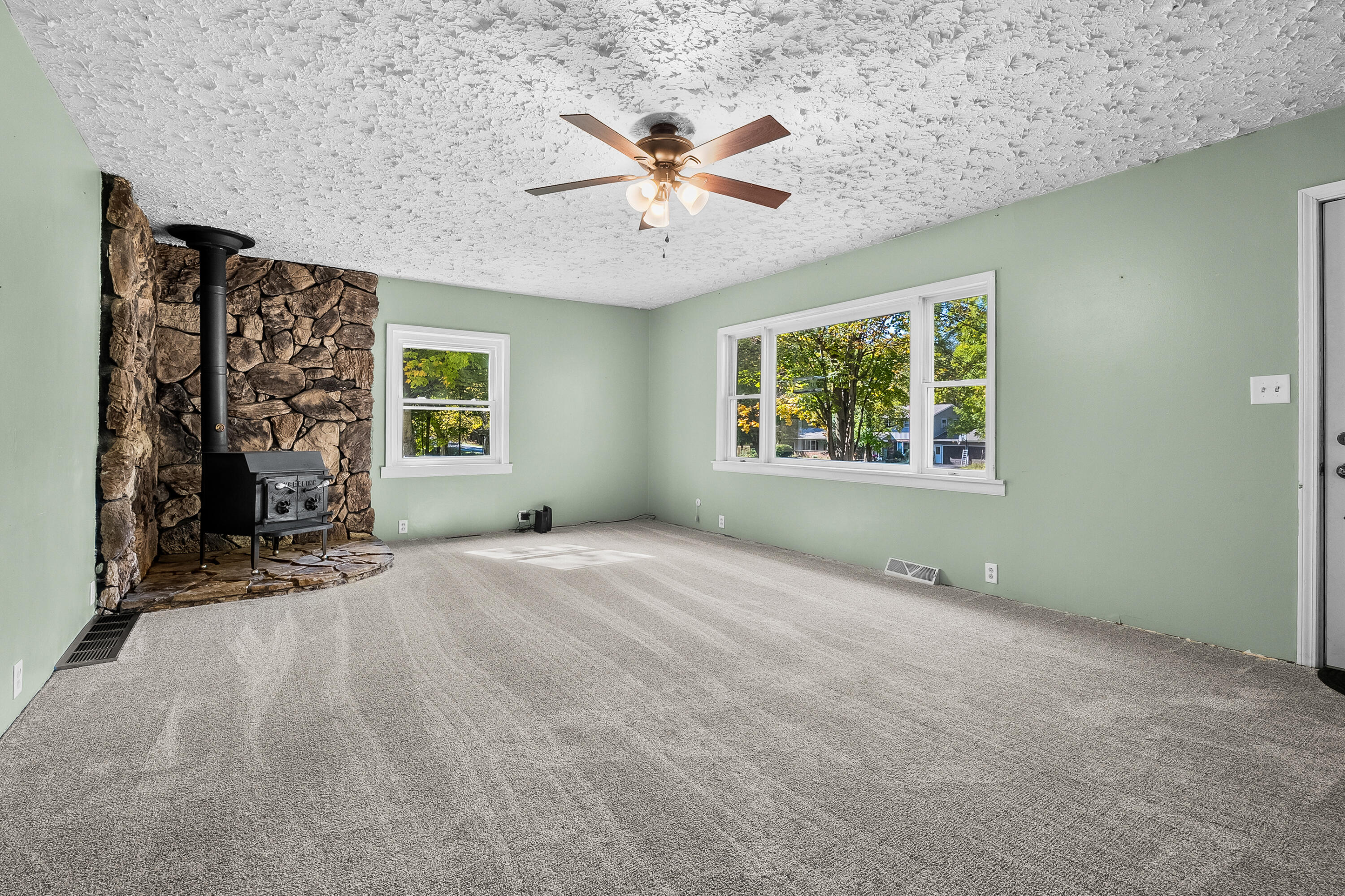 2871 S 6th Street Kalamazoo MI 49009