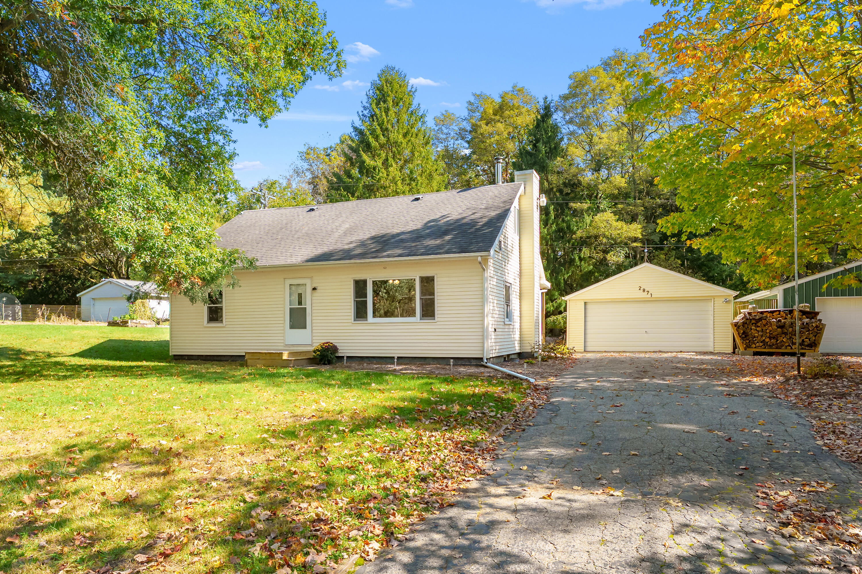 2871 S 6th Street Kalamazoo MI 49009
