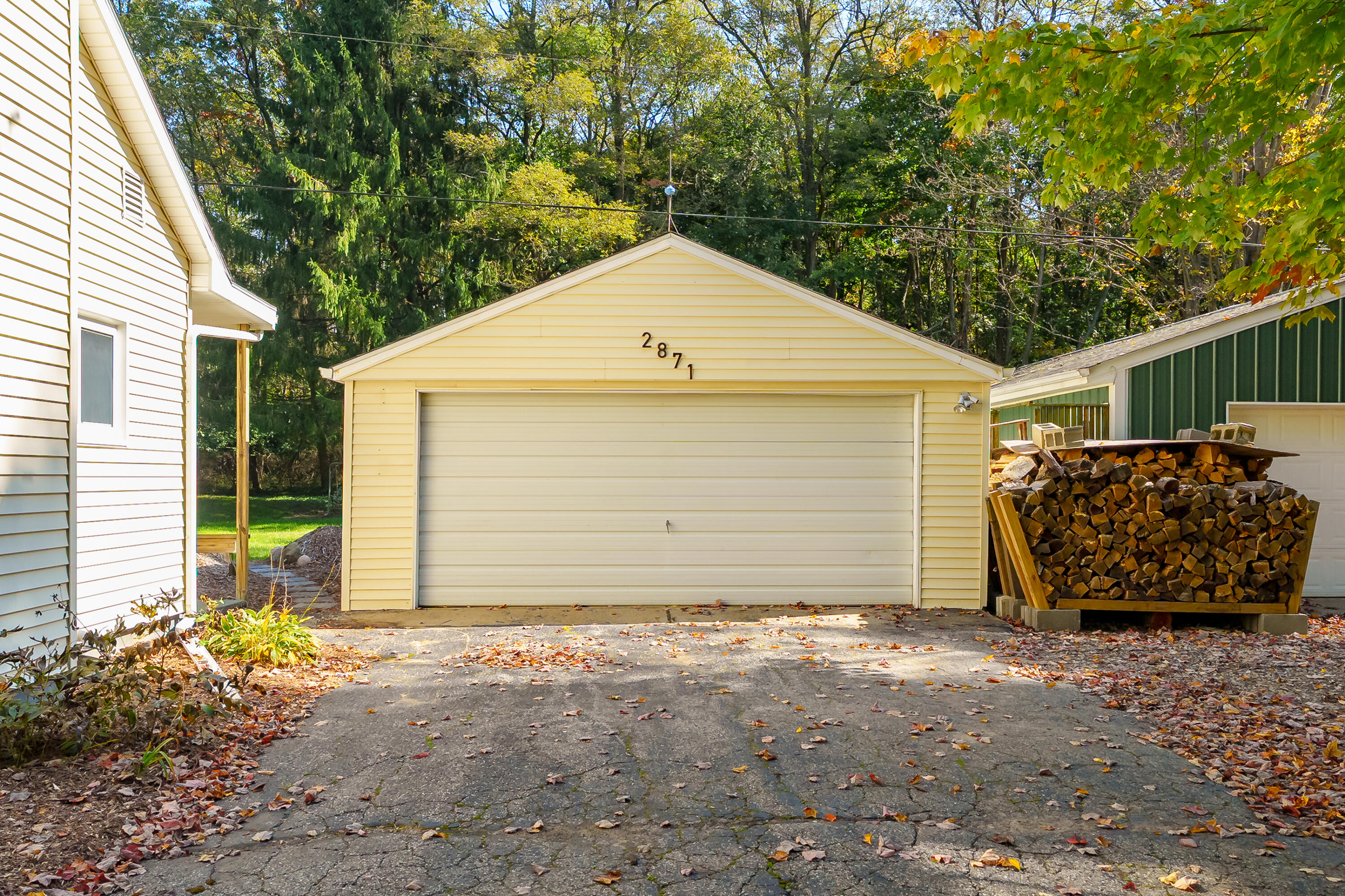 2871 S 6th Street Kalamazoo MI 49009