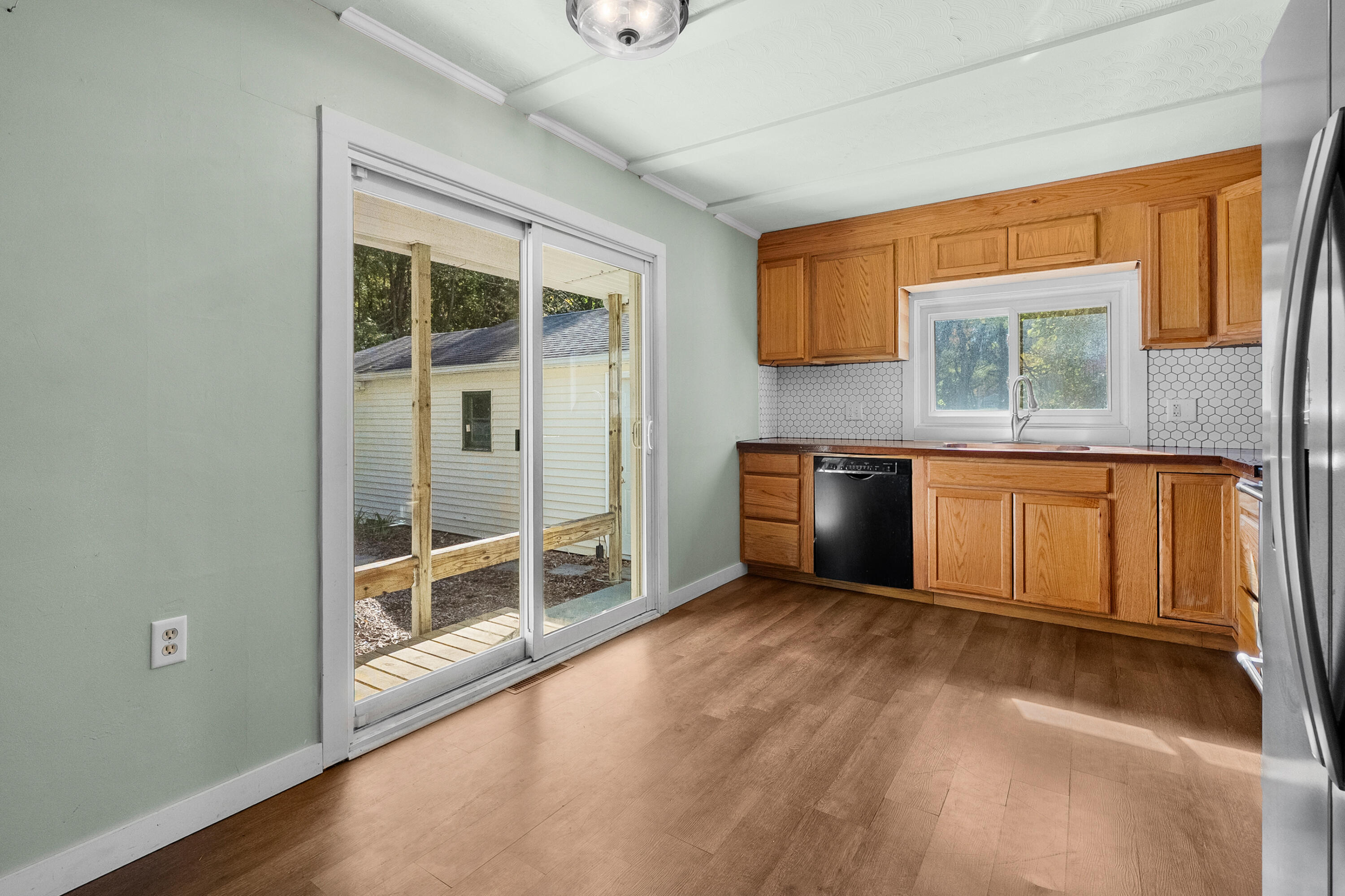 2871 S 6th Street Kalamazoo MI 49009