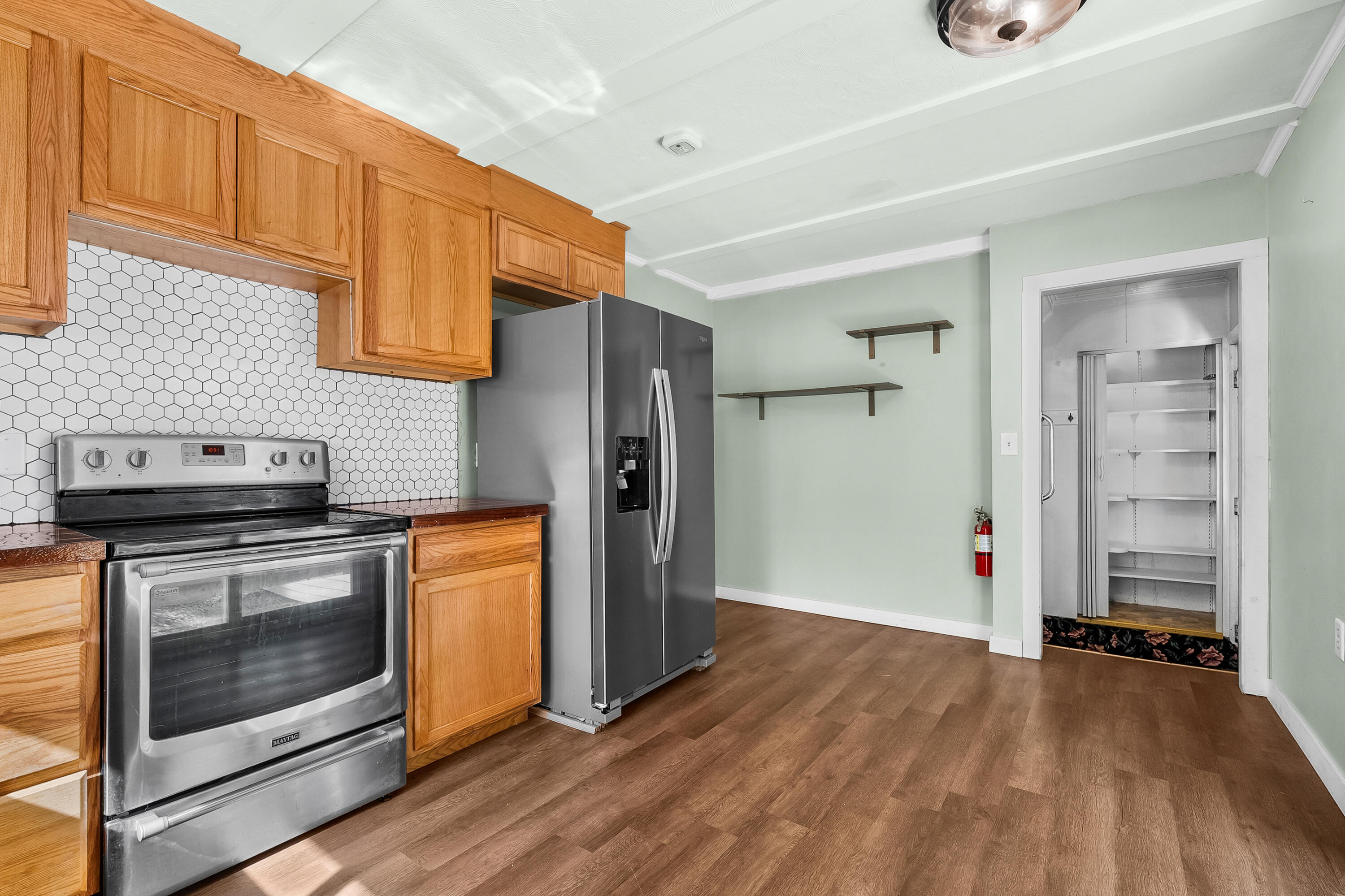 2871 S 6th Street Kalamazoo MI 49009