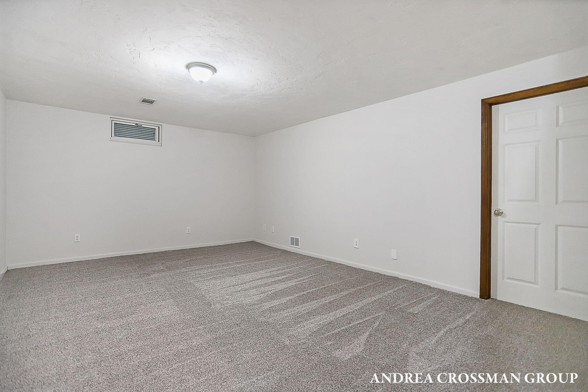 15213 Meadowwood Drive Grand Haven MI 49417
