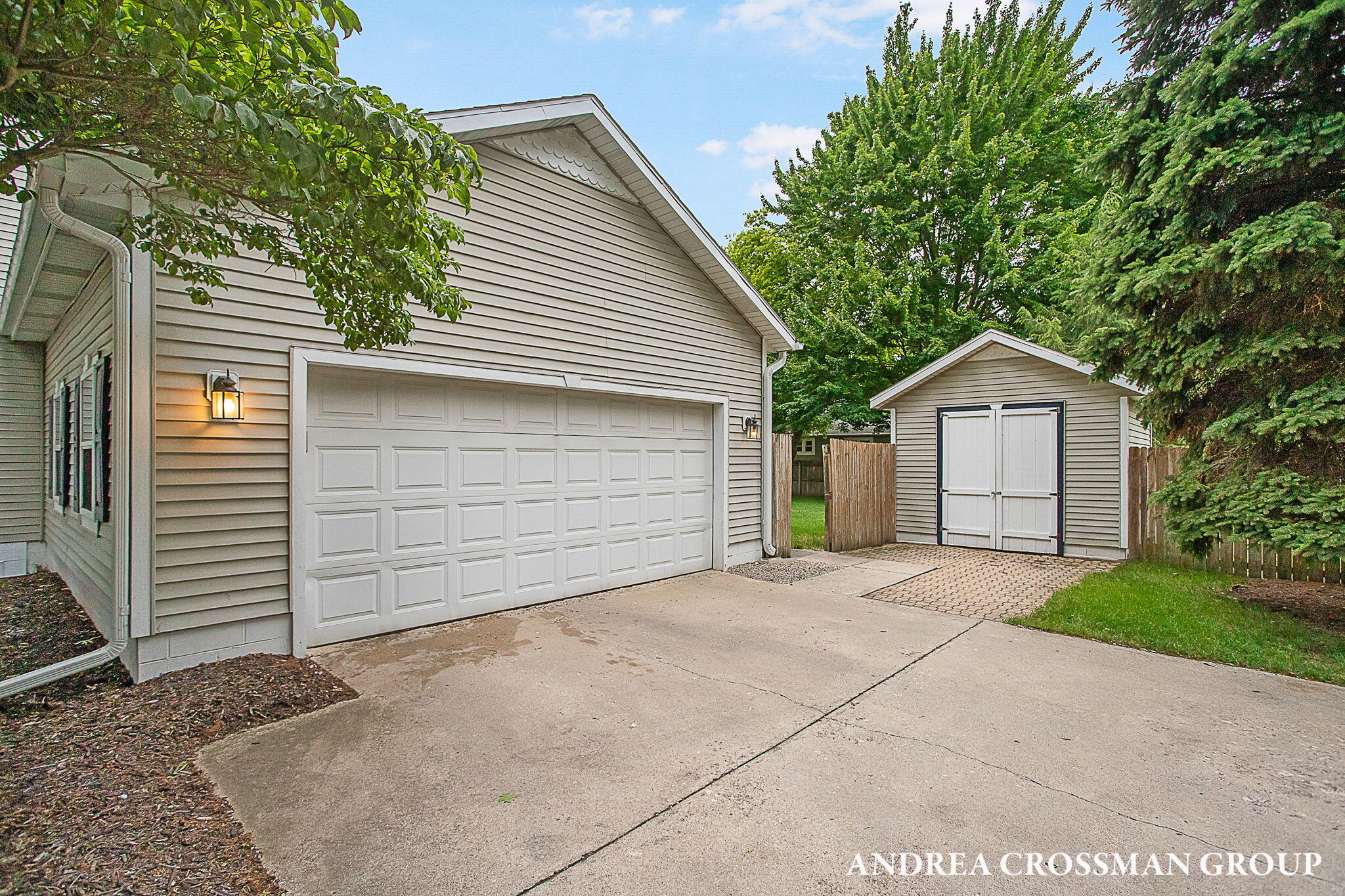 15213 Meadowwood Drive Grand Haven MI 49417