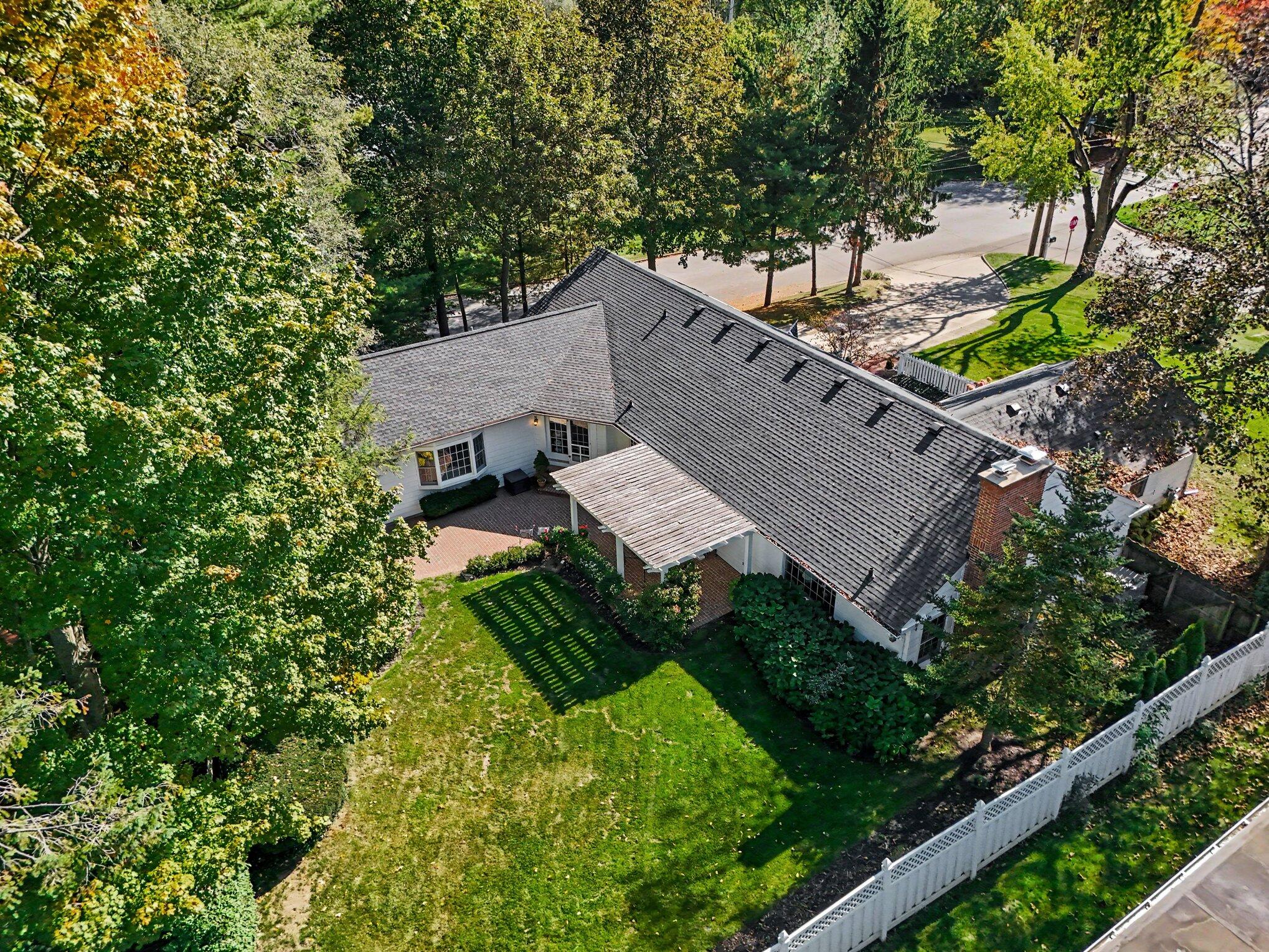 1006 Edgemoor Avenue Kalamazoo MI 49008