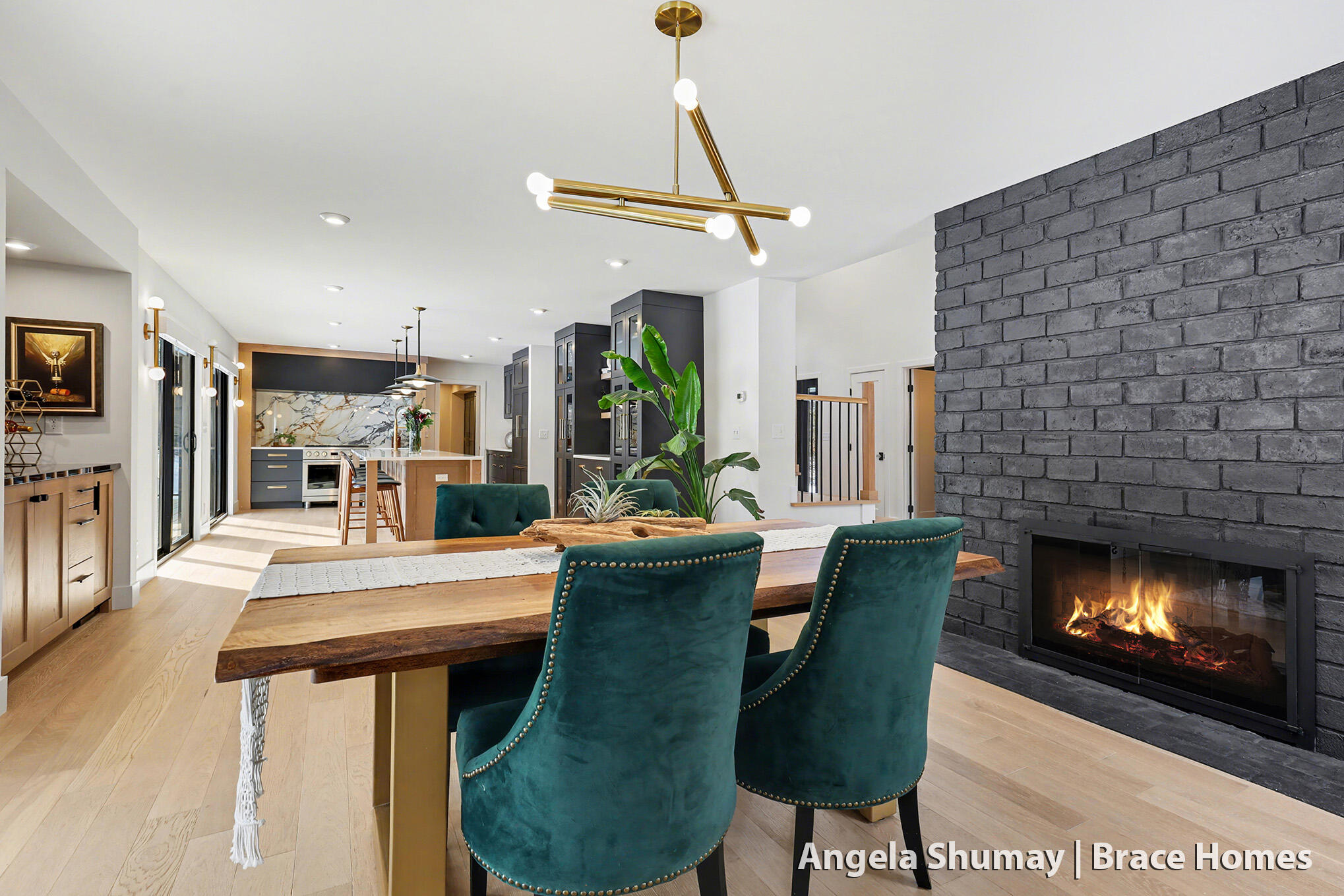 400 Greentree Lane NE Ada MI 49301