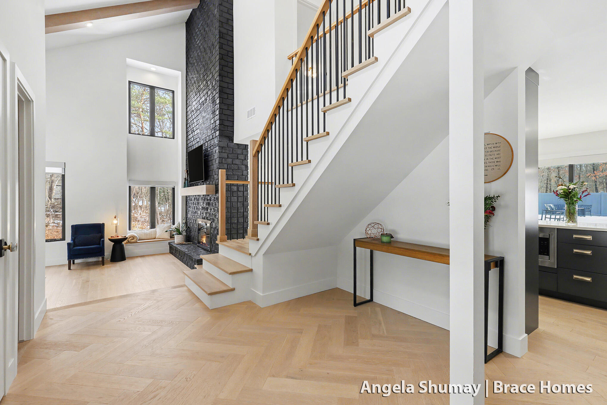 400 Greentree Lane NE Ada MI 49301