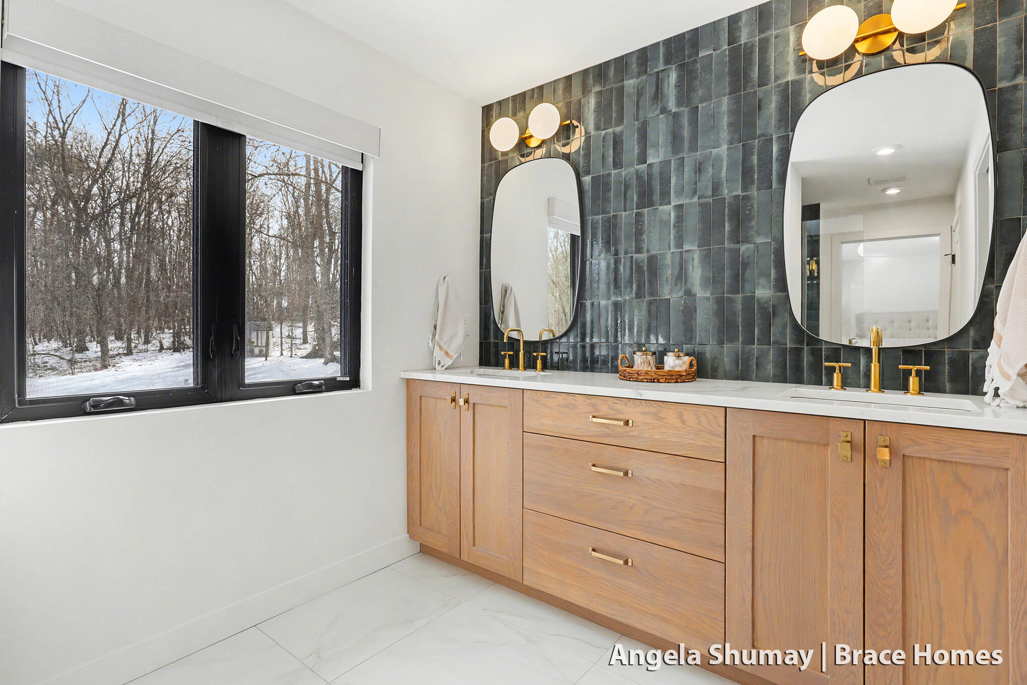 400 Greentree Lane NE Ada MI 49301