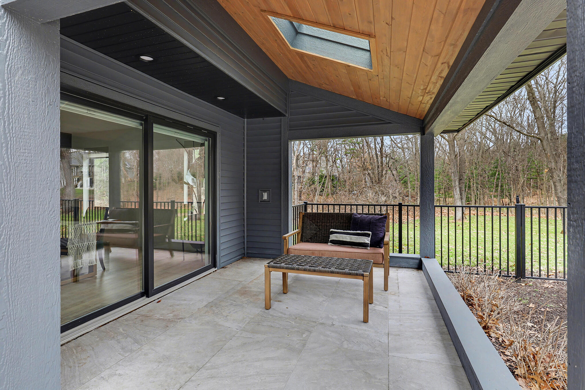 400 Greentree Lane NE Ada MI 49301