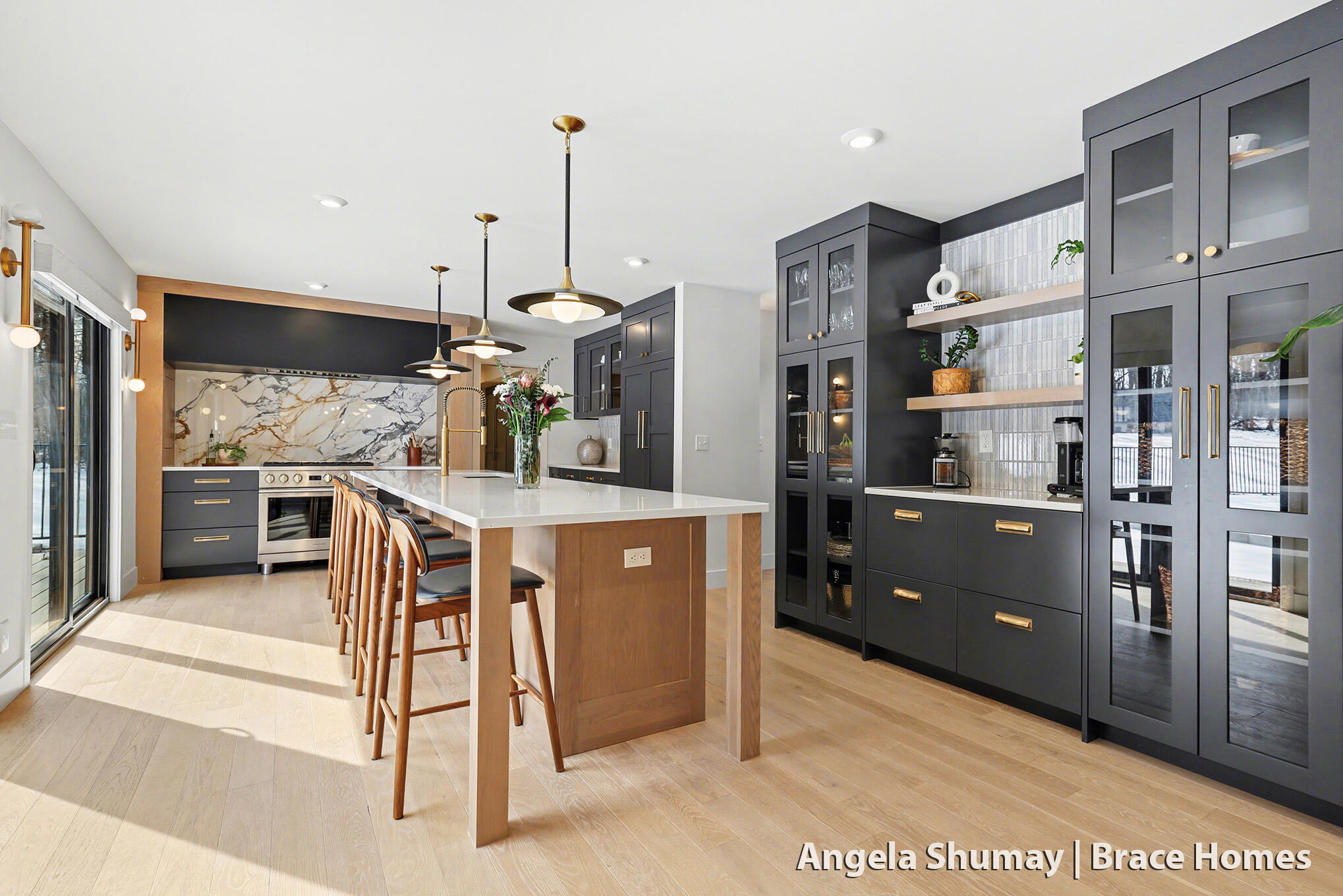 400 Greentree Lane NE Ada MI 49301