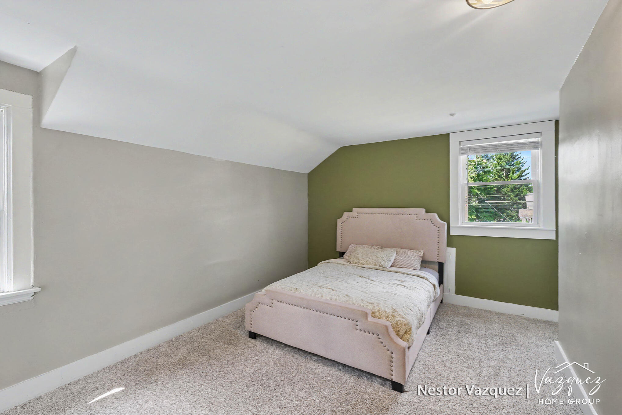 234 Knapp Street NE Grand Rapids MI 49505
