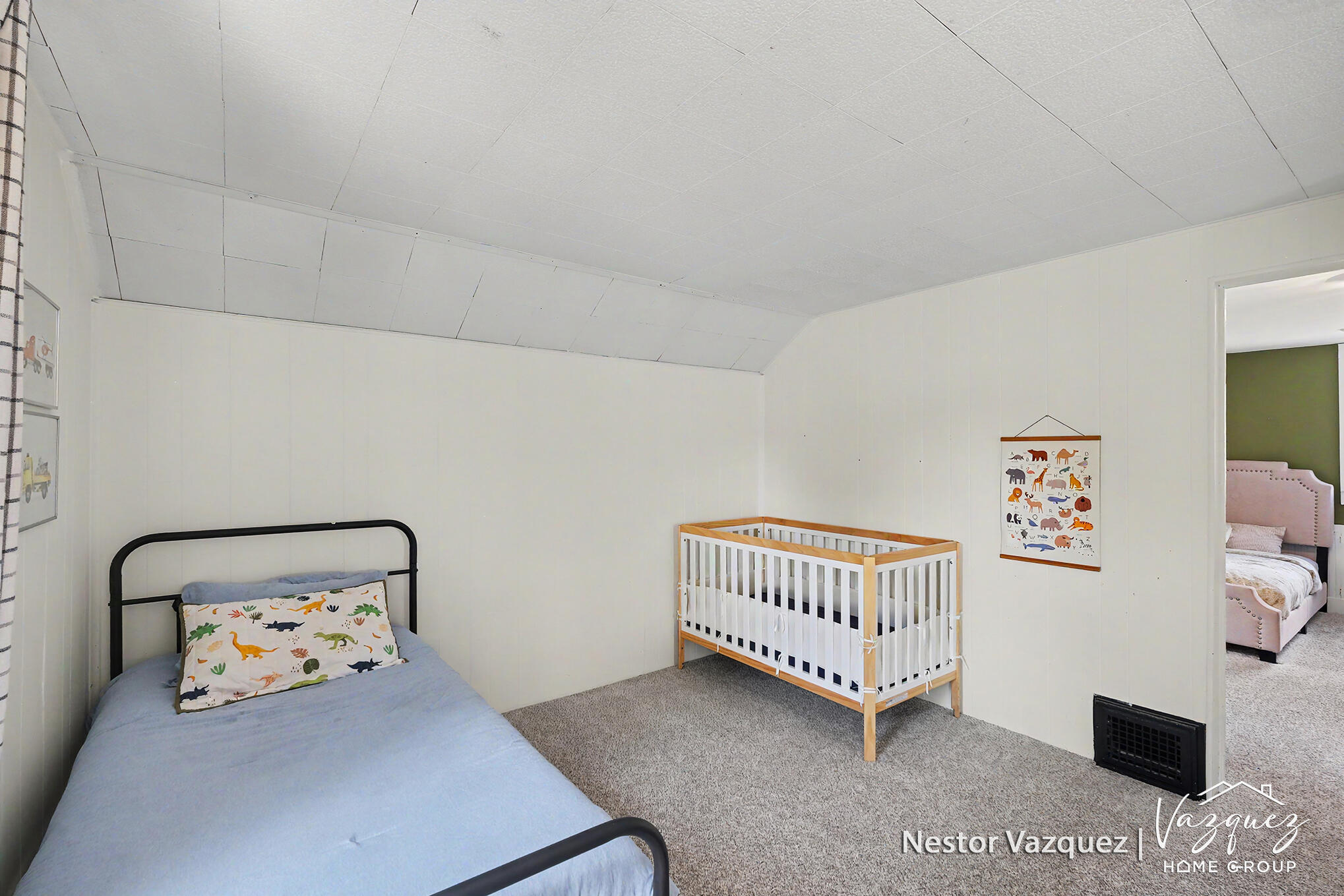 234 Knapp Street NE Grand Rapids MI 49505
