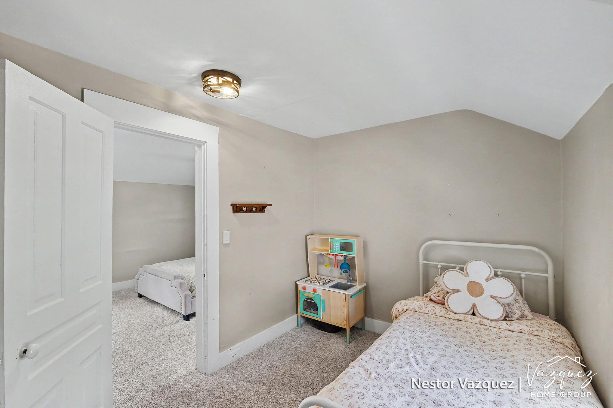 234 Knapp Street NE Grand Rapids MI 49505