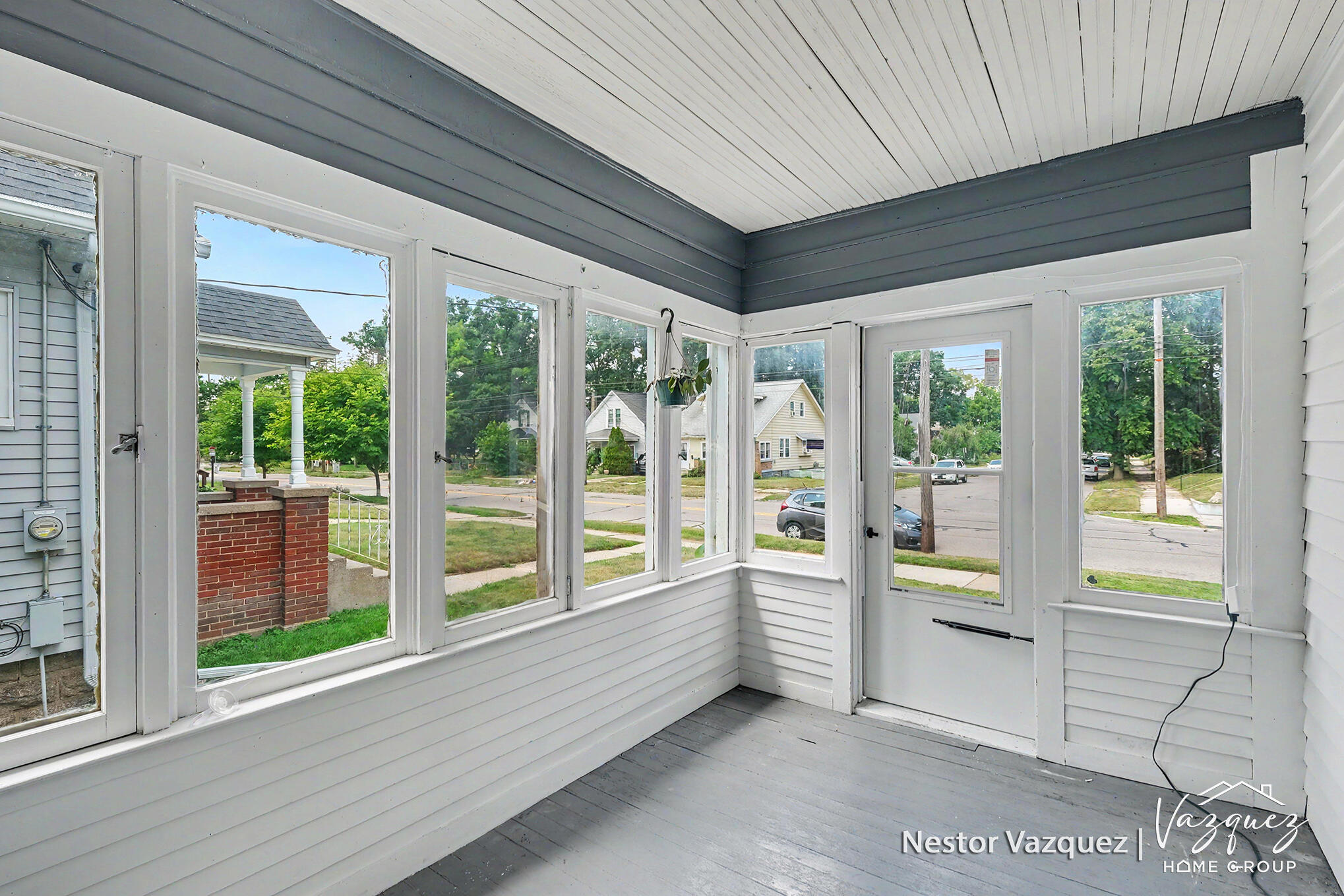 234 Knapp Street NE Grand Rapids MI 49505