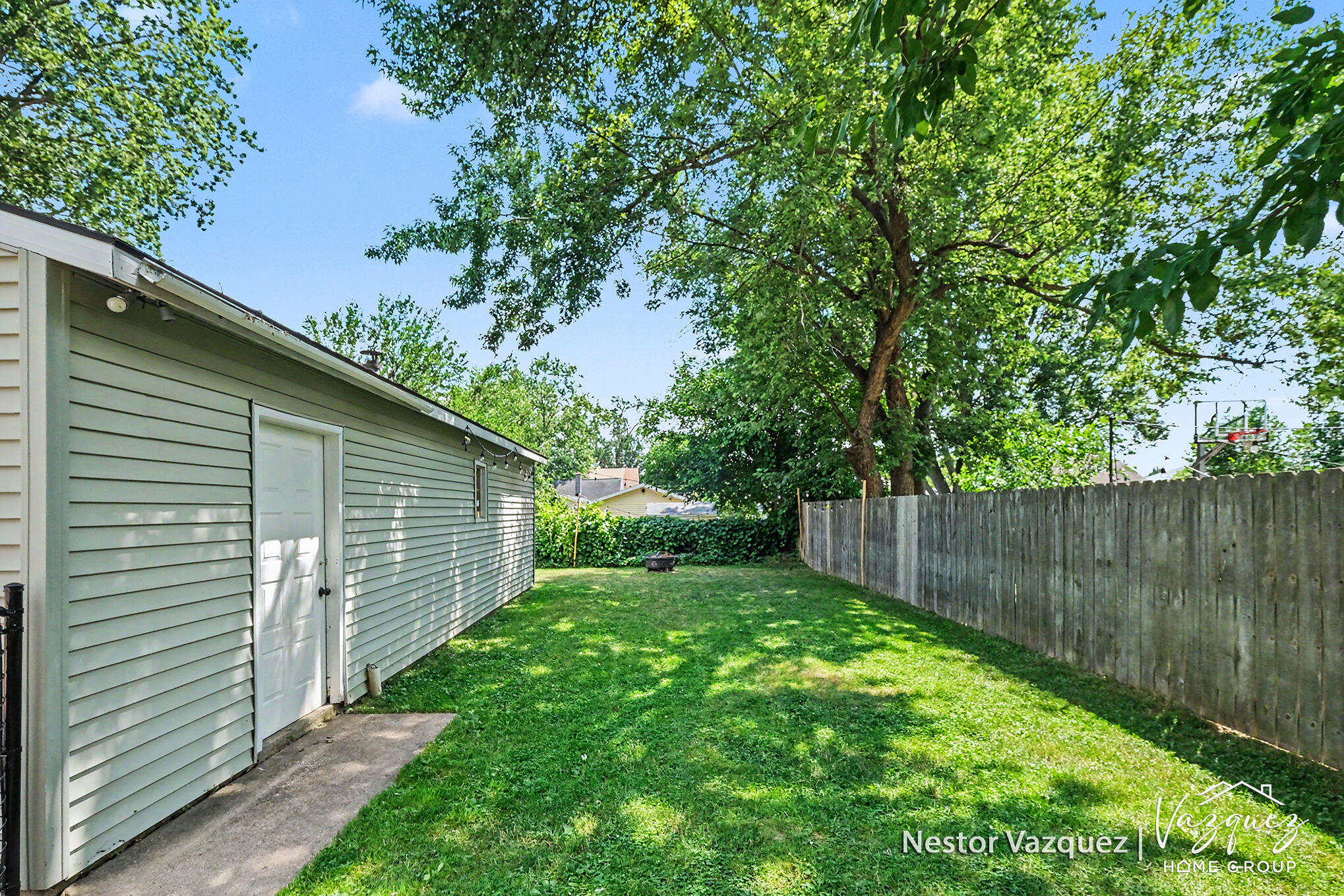 234 Knapp Street NE Grand Rapids MI 49505