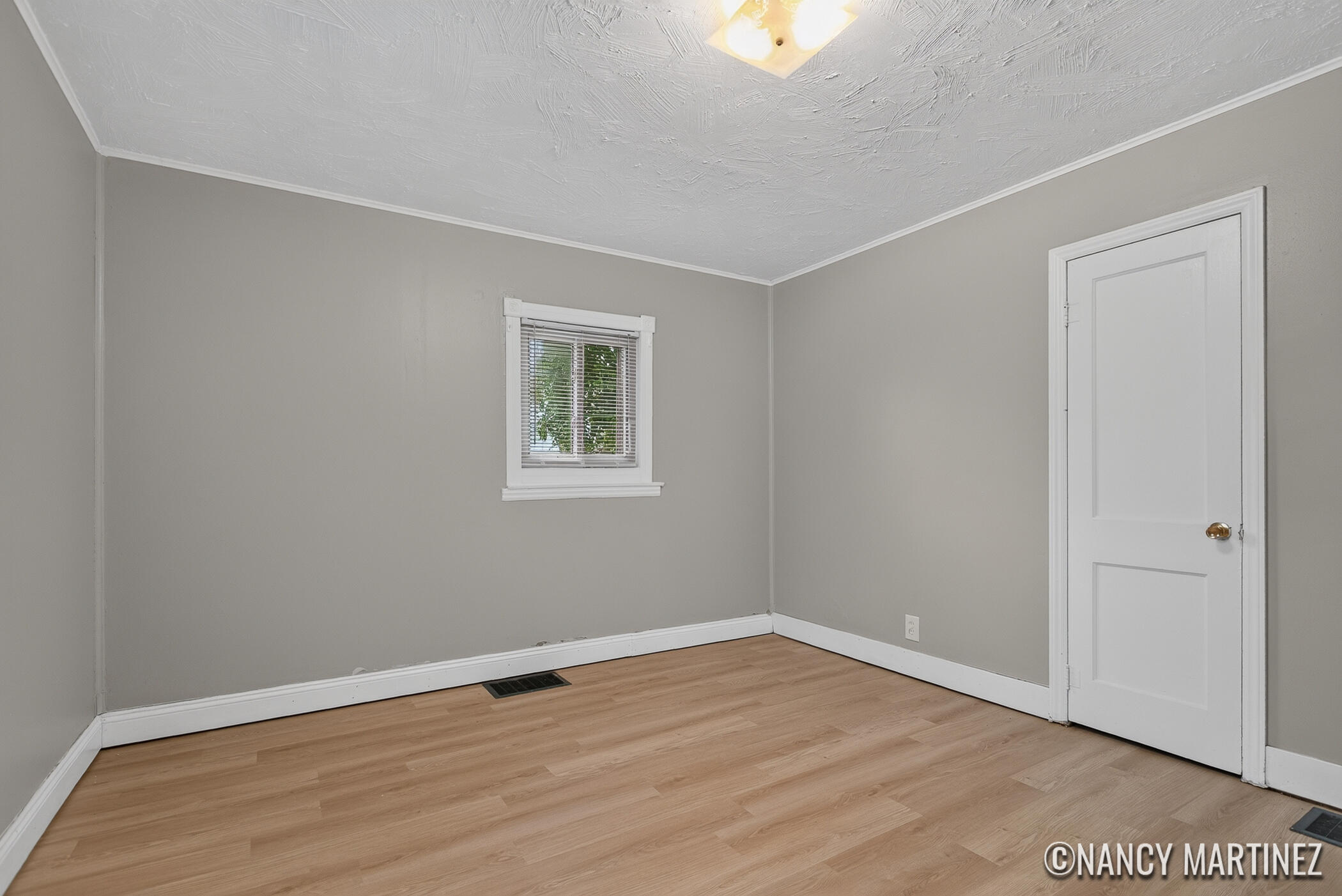 853 California Street NW Grand Rapids MI 49504
