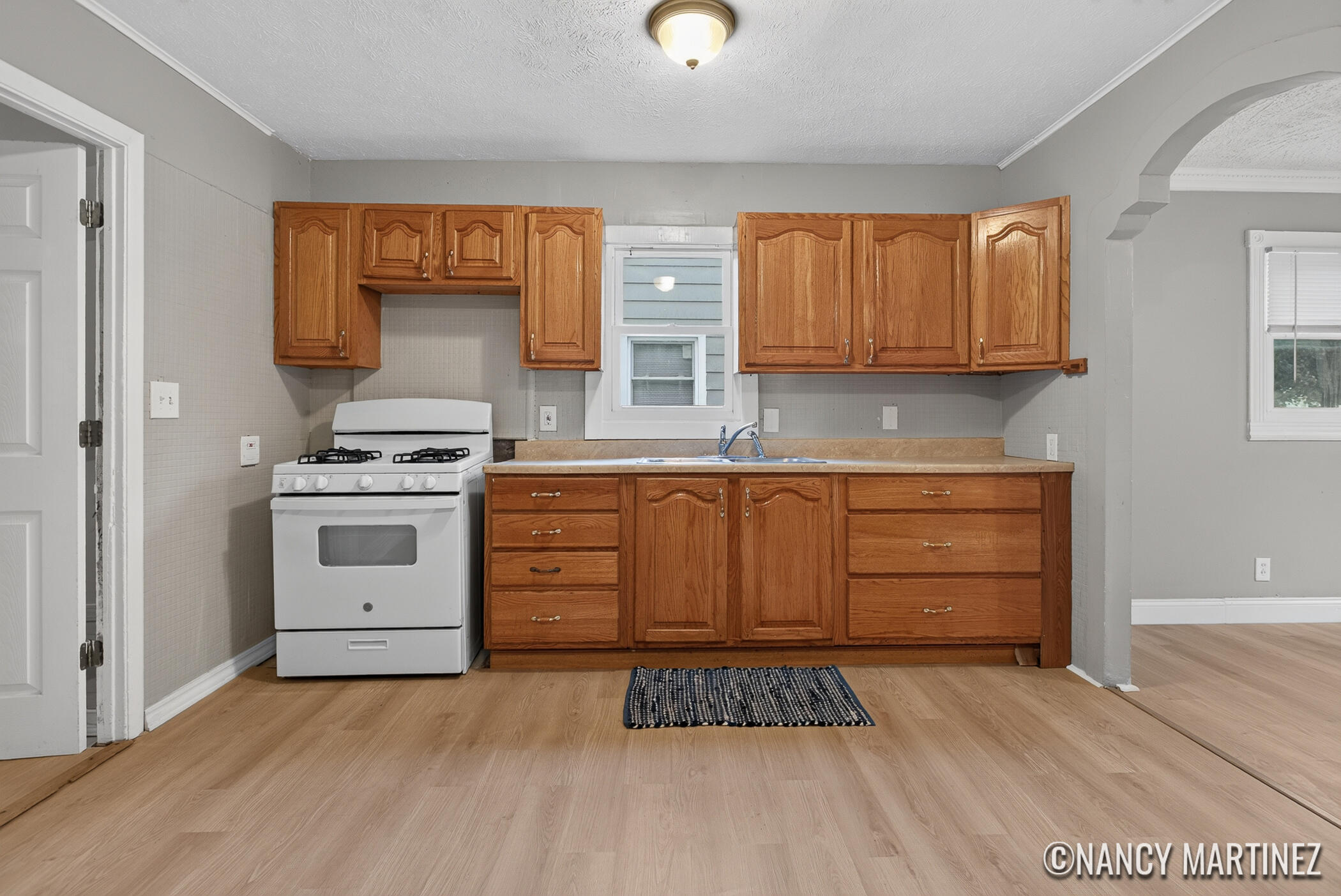 853 California Street NW Grand Rapids MI 49504